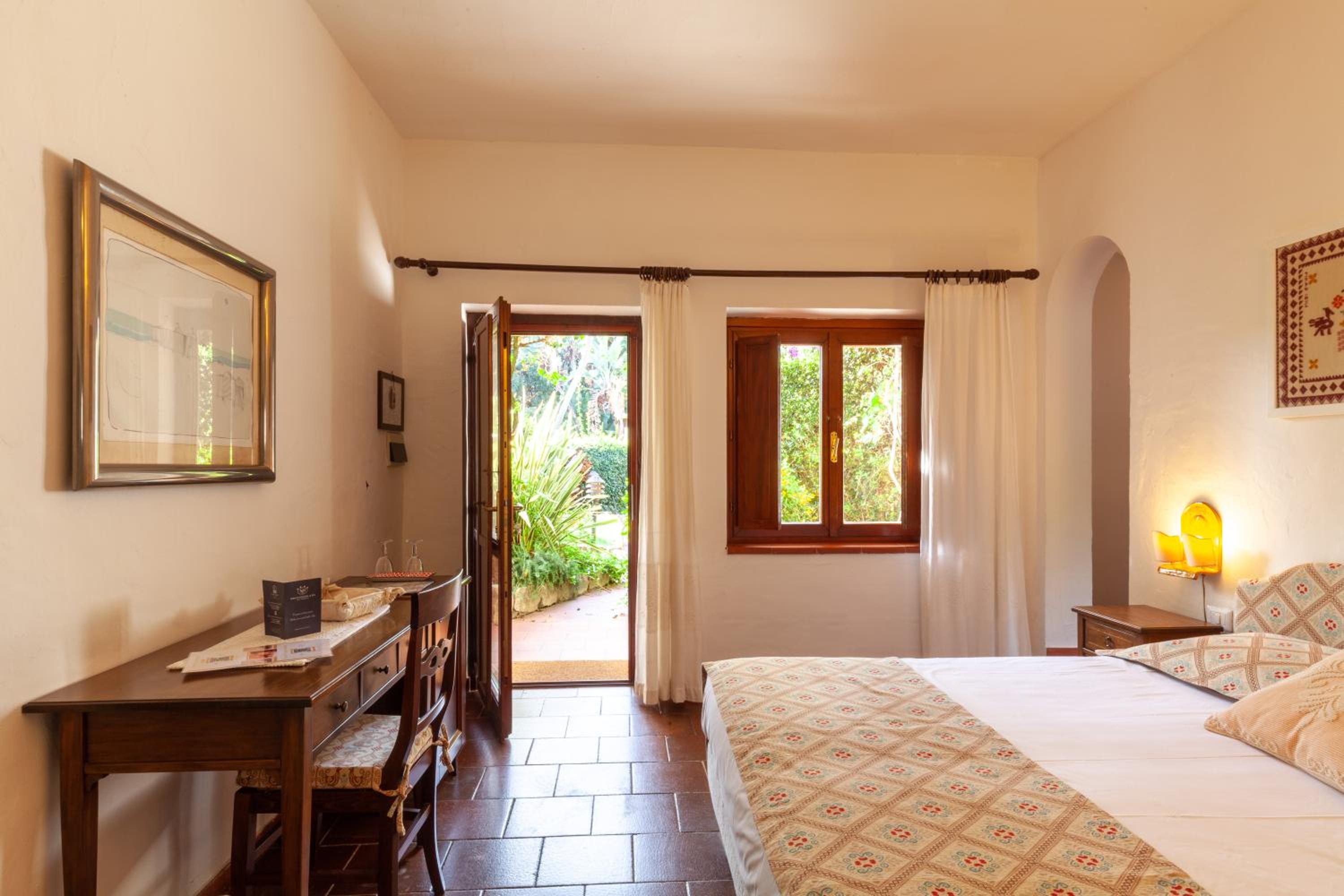 Comfort Triple Room - Photo 9