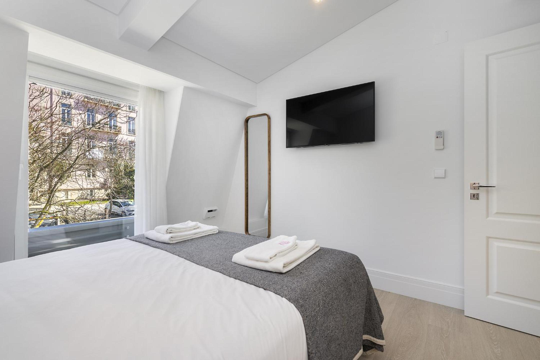 Two-Bedroom Apartment - Penthouse photo 1