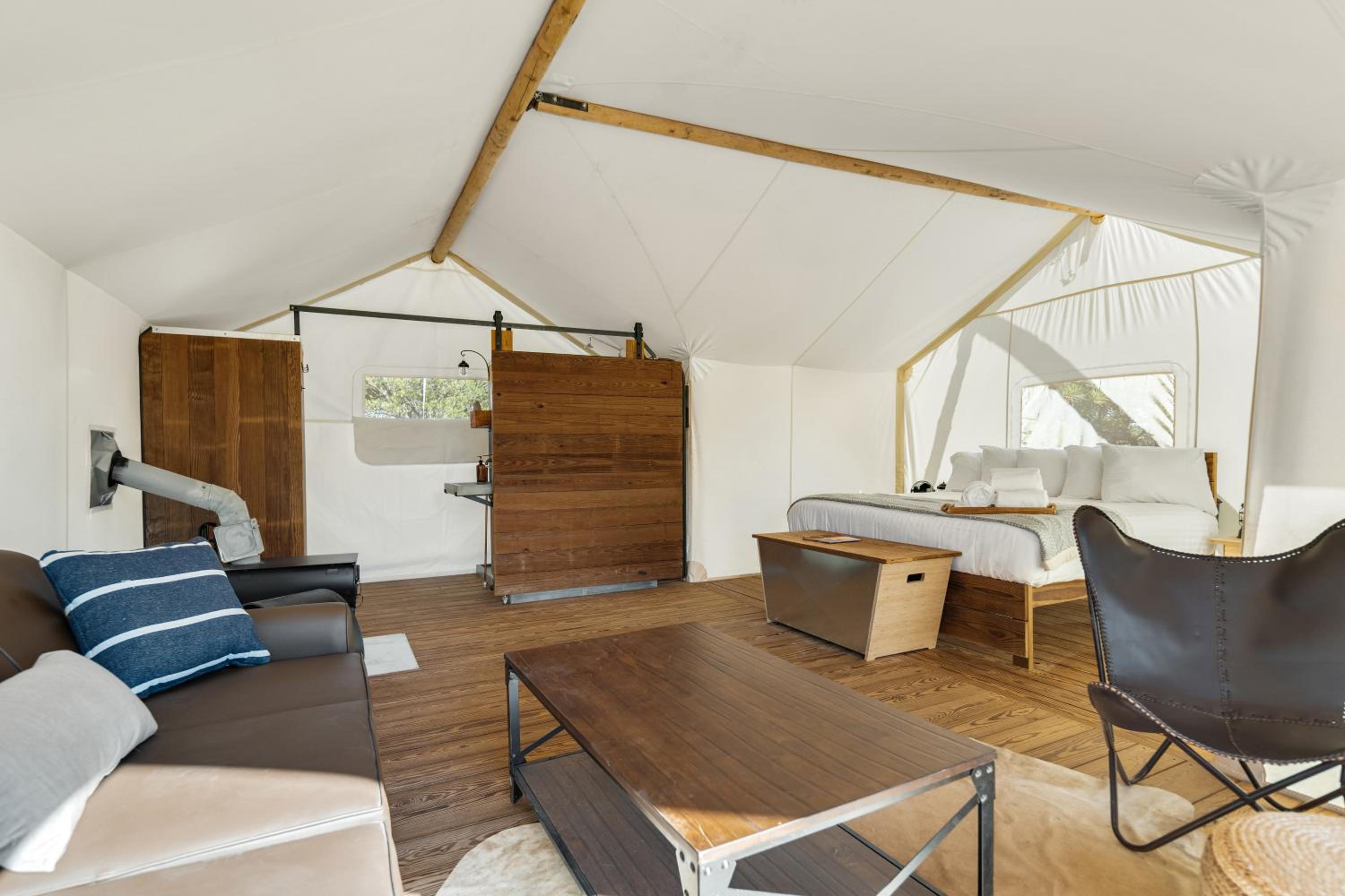 Suite Tent photo 3