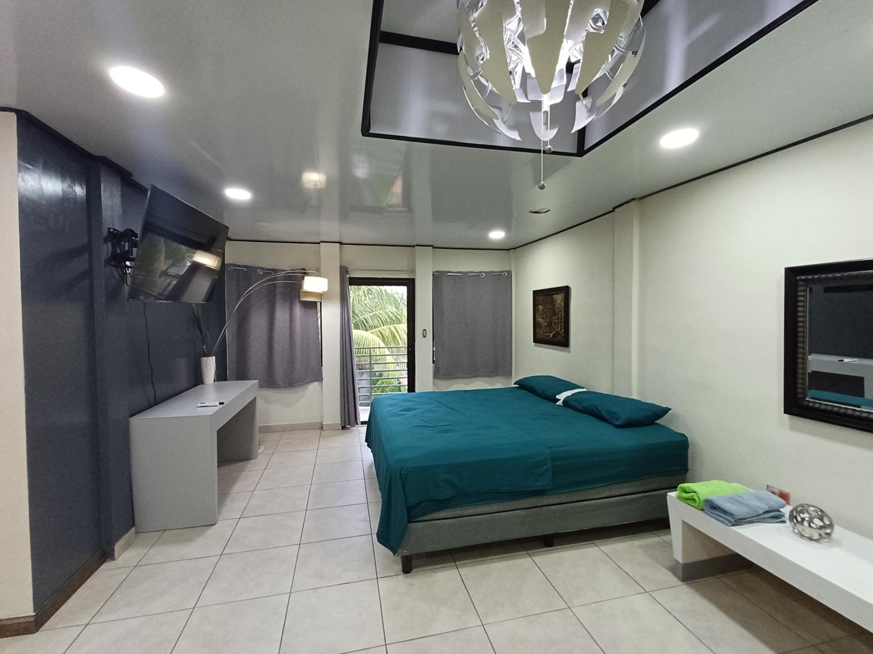 Suite photo 1