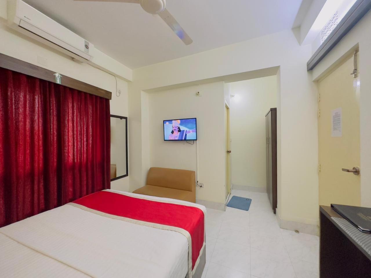 Deluxe Single Room