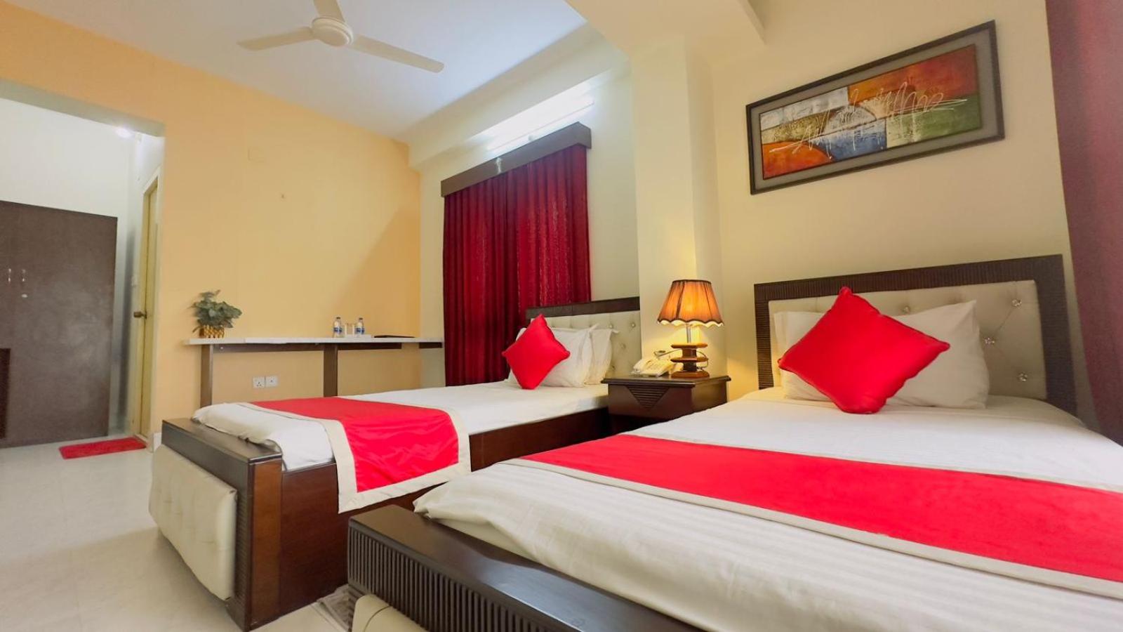 Deluxe Twin Room - Photo 6