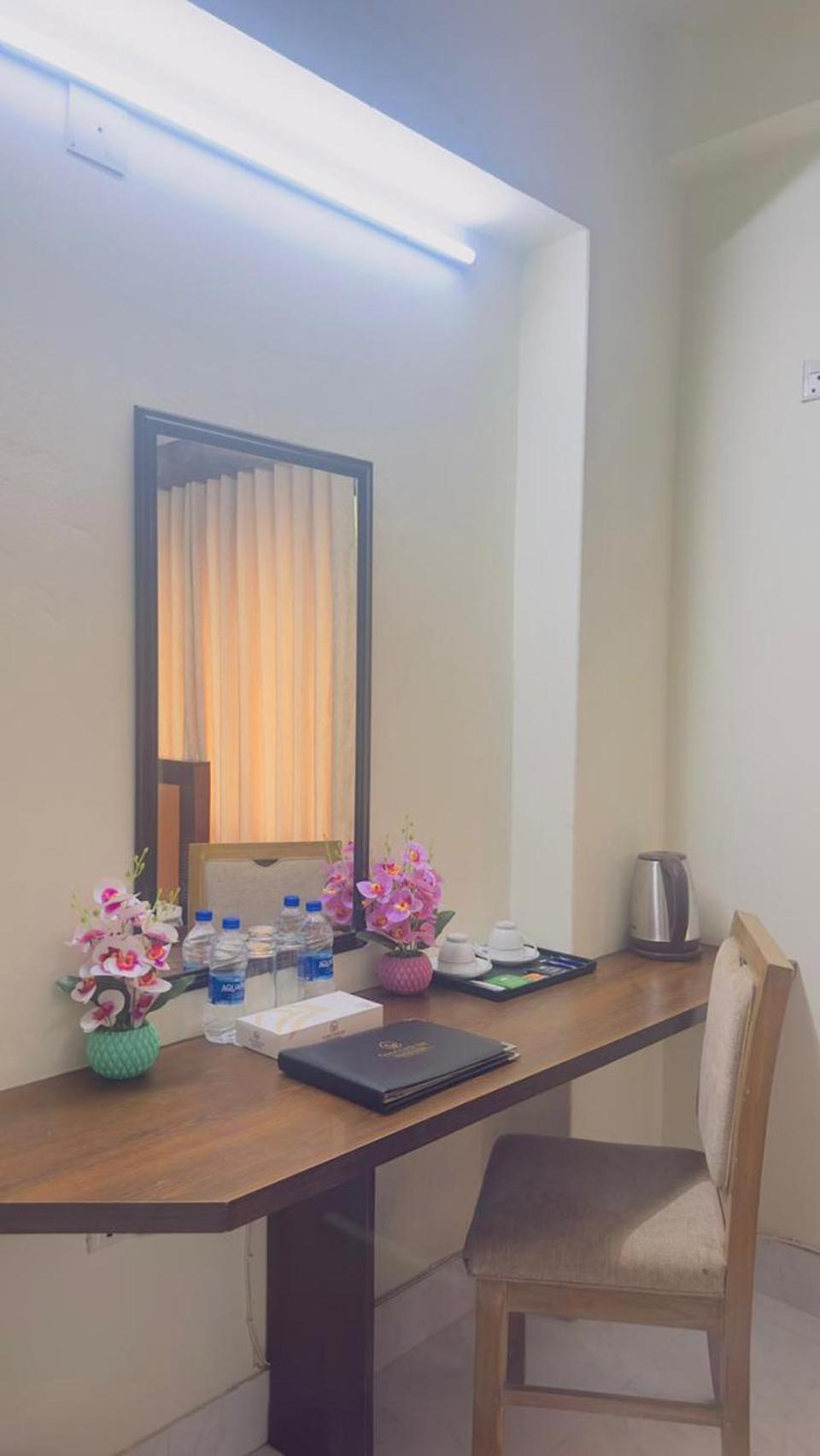 Deluxe Twin Room - Photo 11
