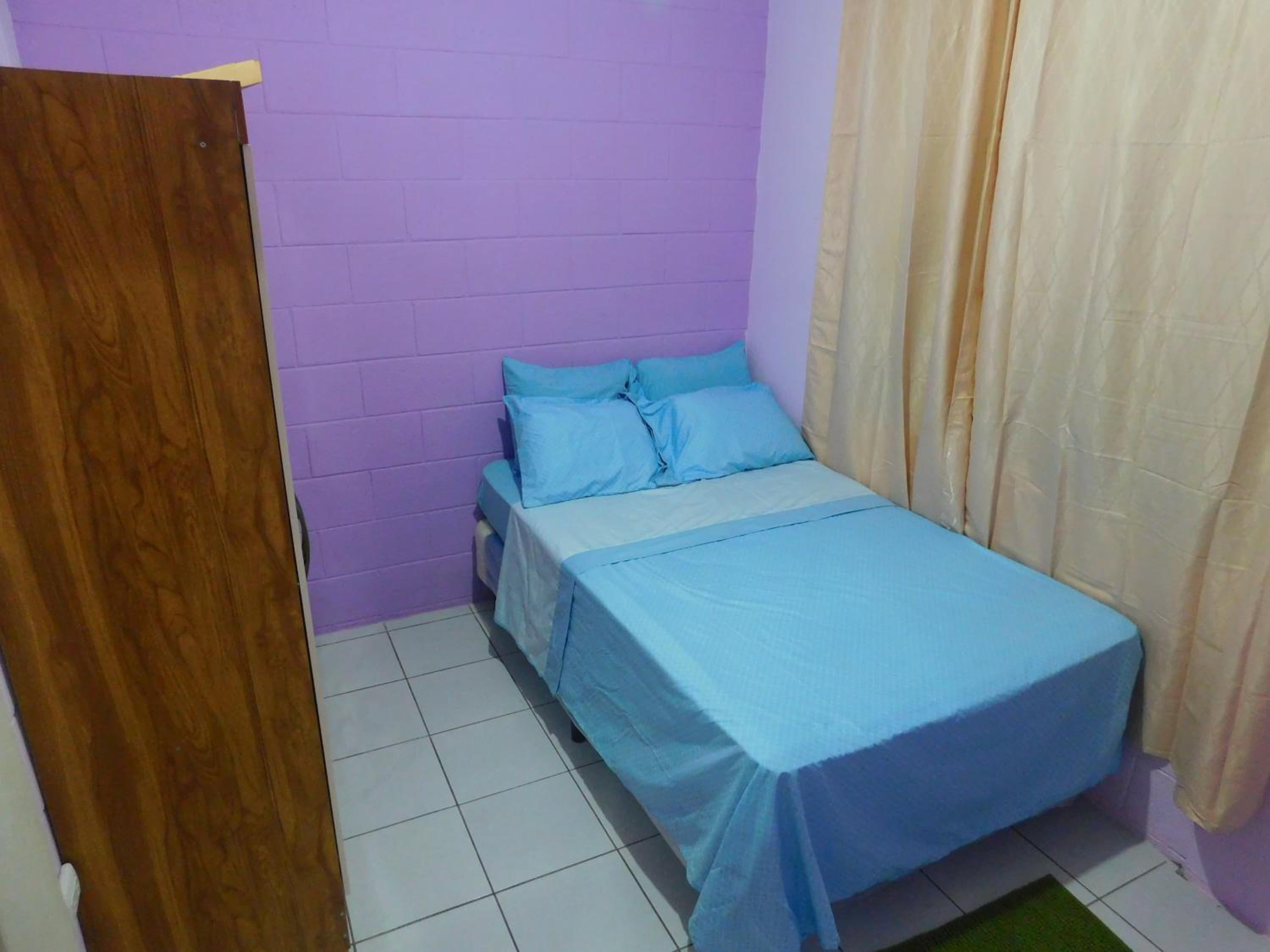 One-Bedroom House photo 2