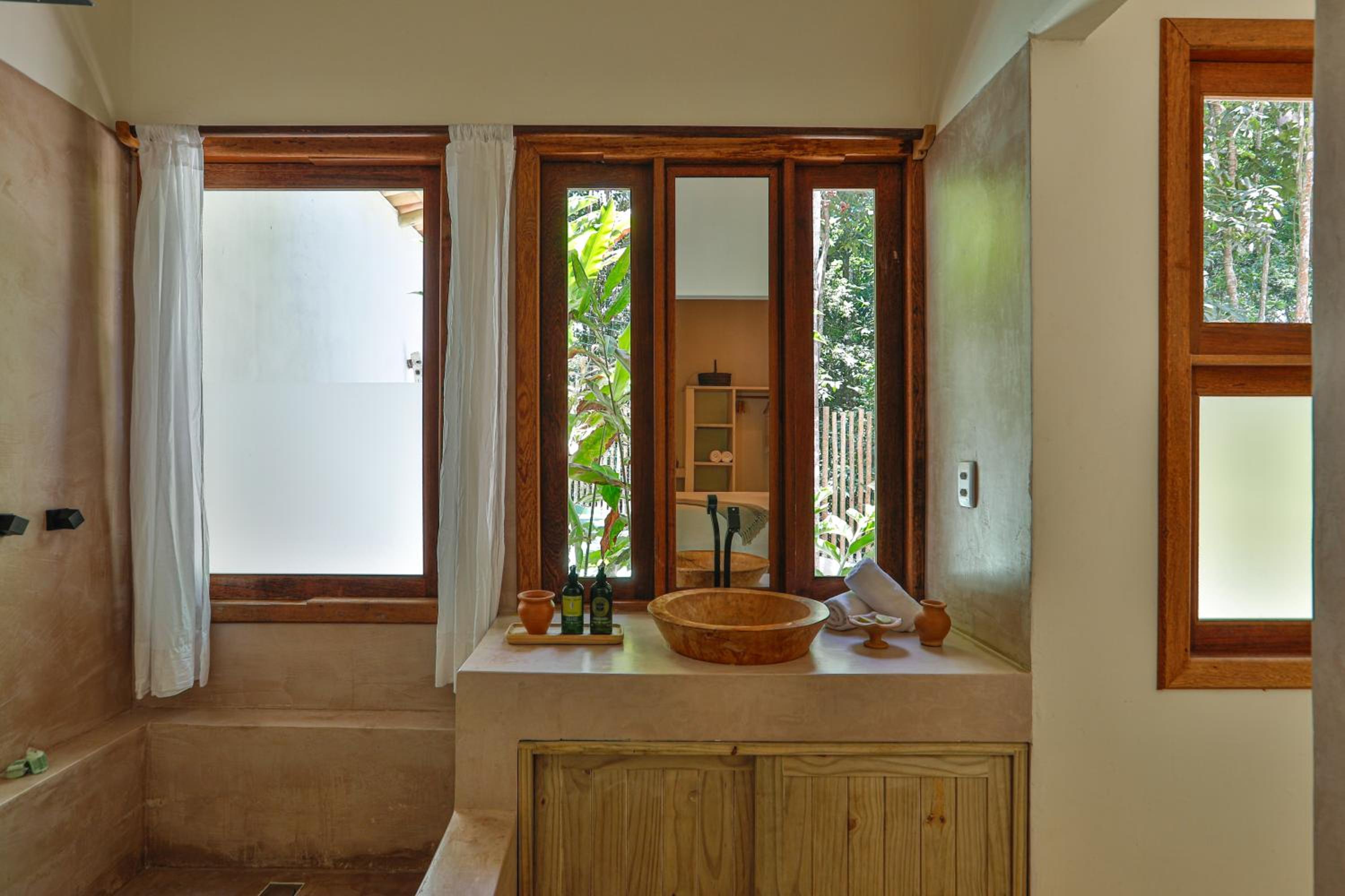 King Suite - Photo 22