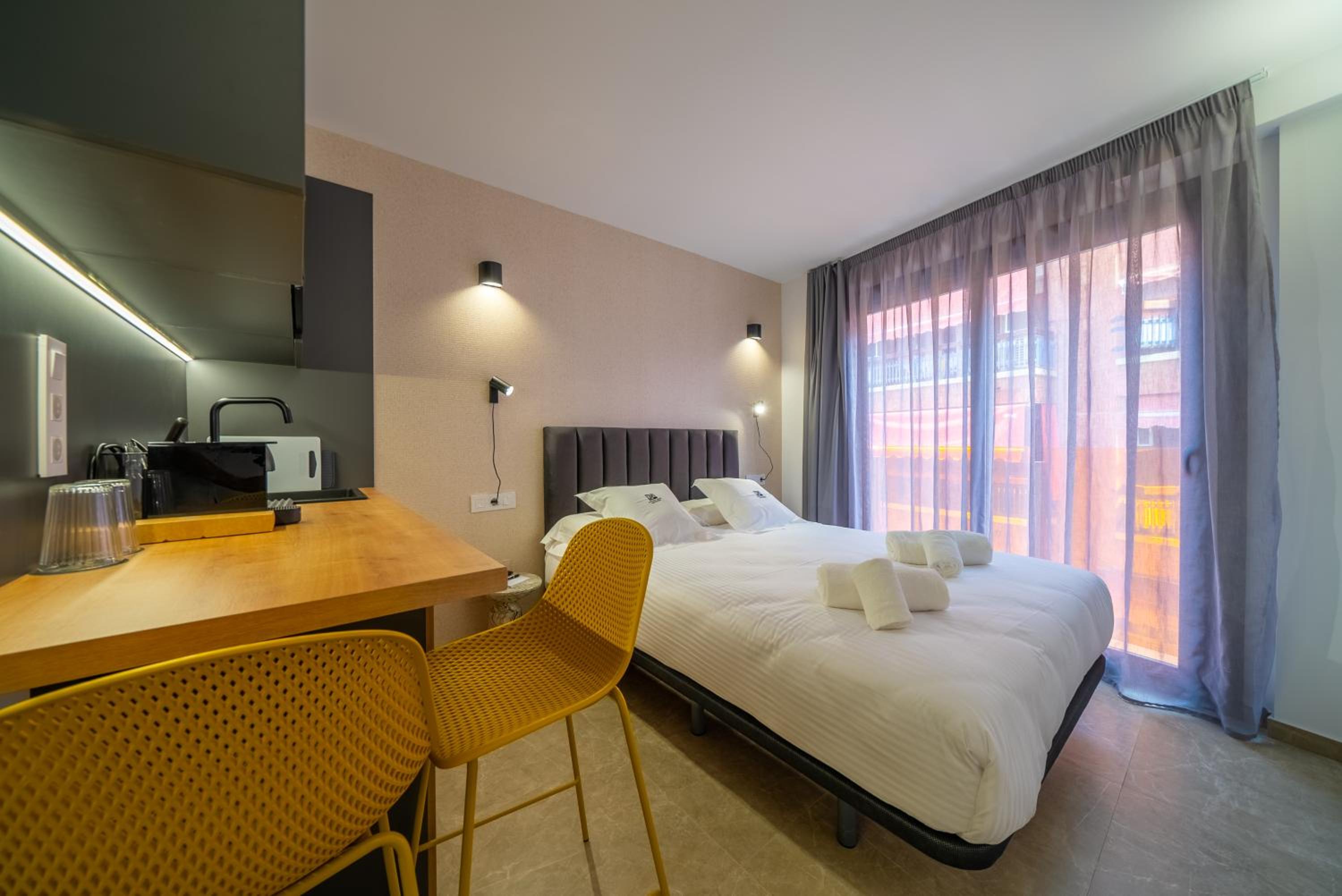 Standard Double Room photo 3
