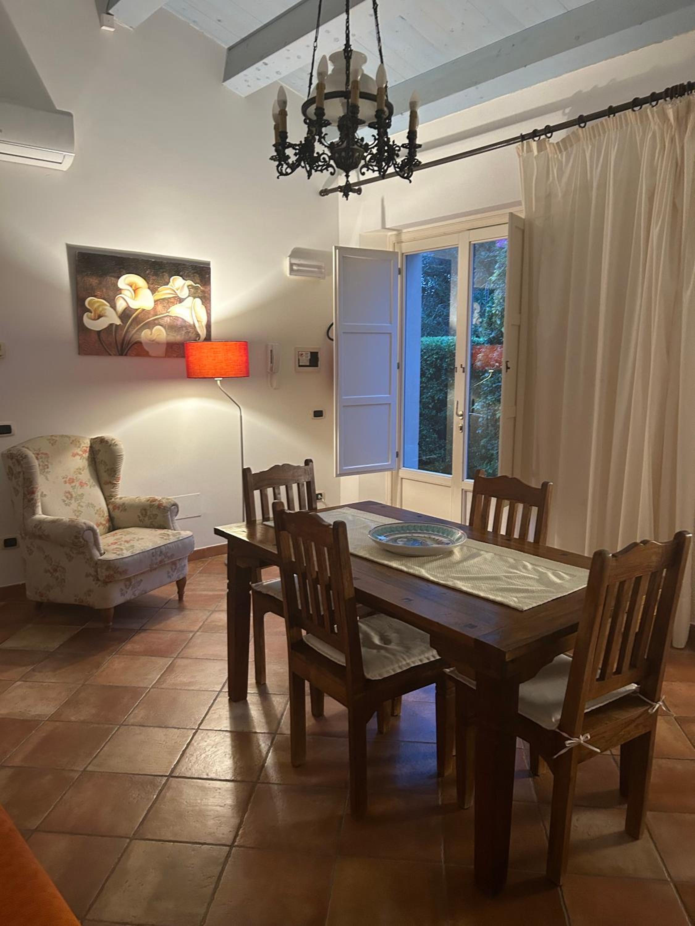 Apartment with Terrace - Ground Floor  - Photo 11