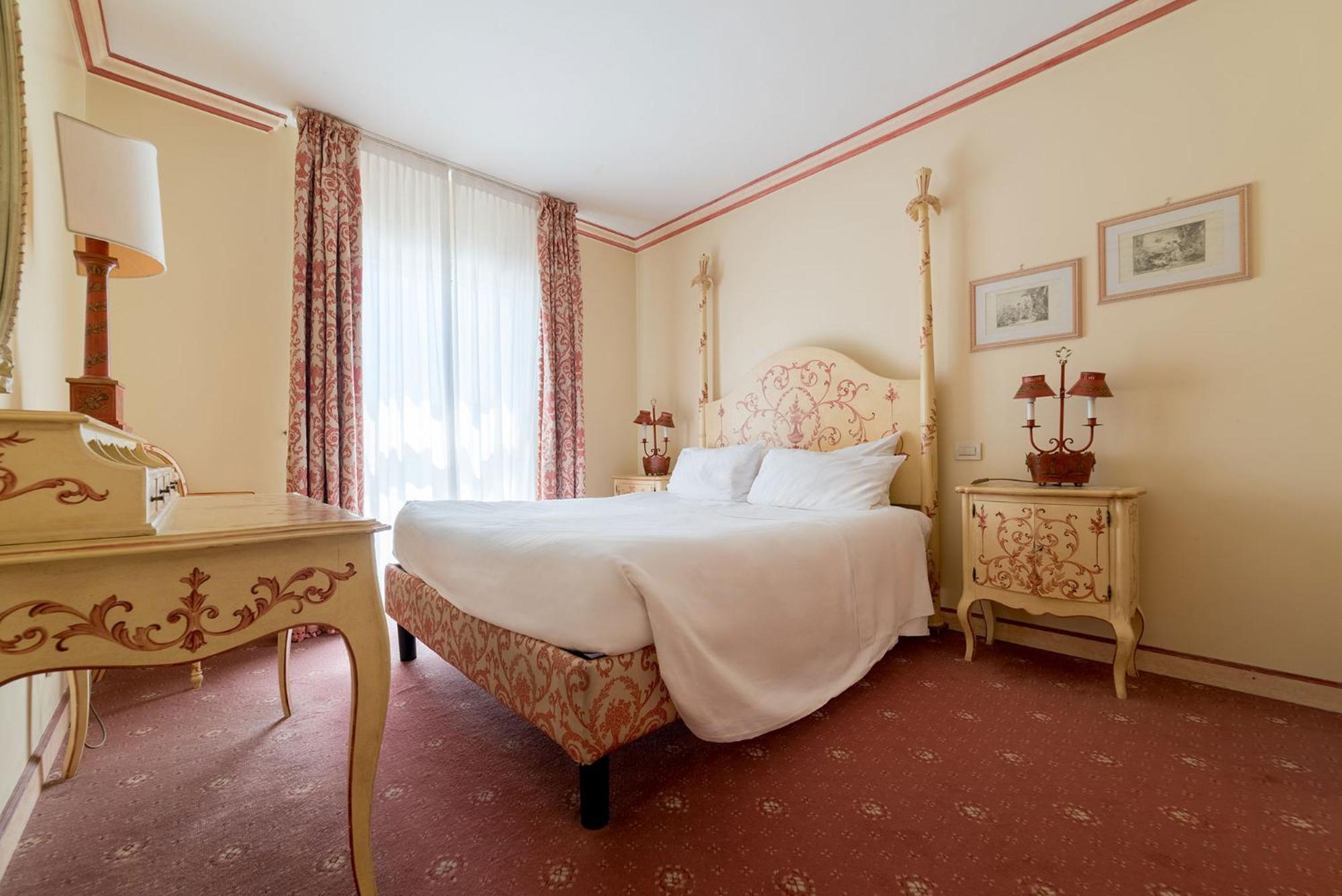 Classic Room - Photo 1