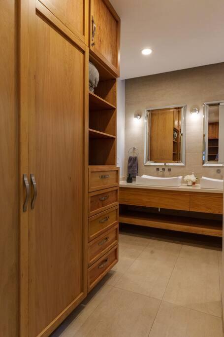 Two-Bedroom Apartment photo 2