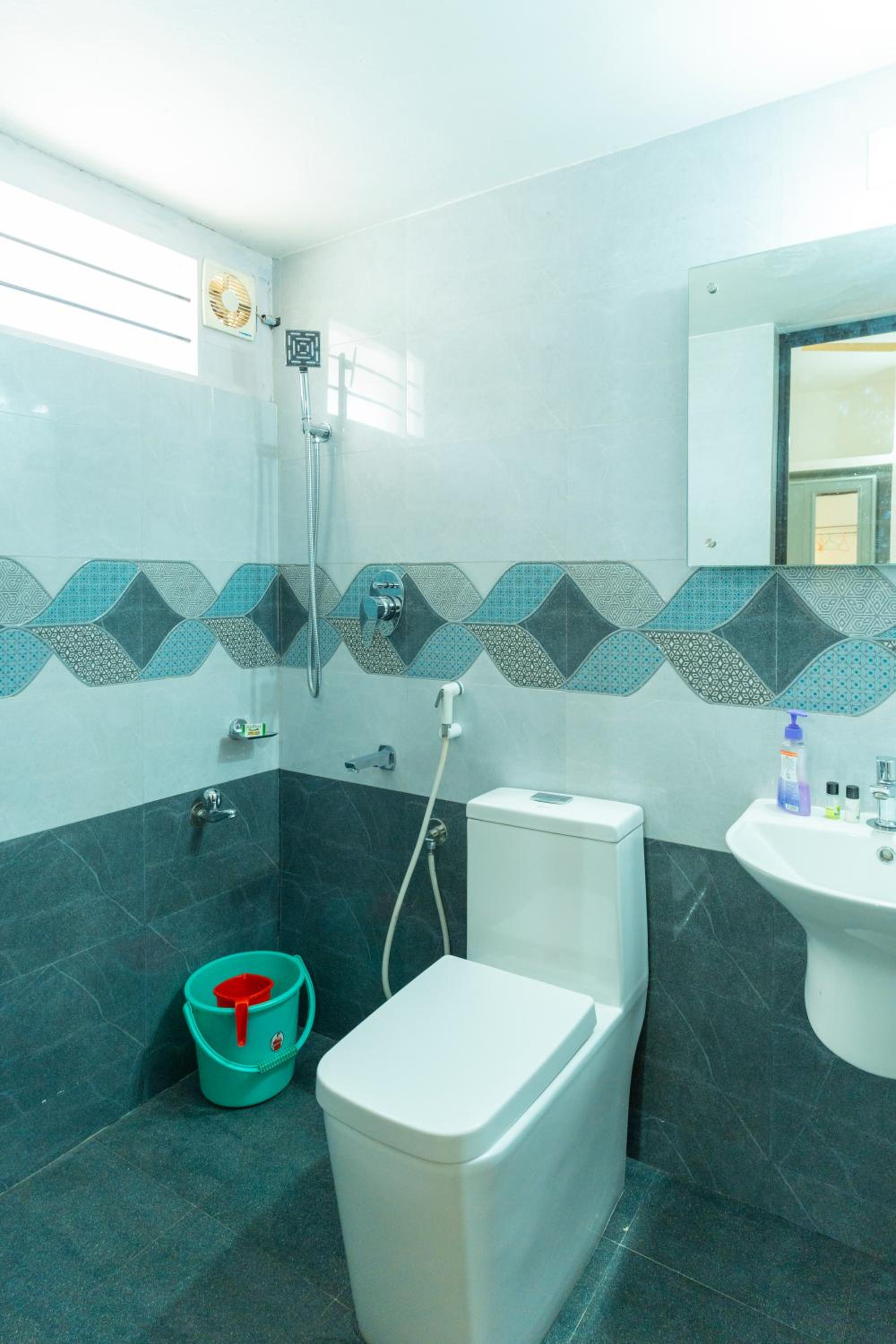 Deluxe Double or Twin Room - Photo 18