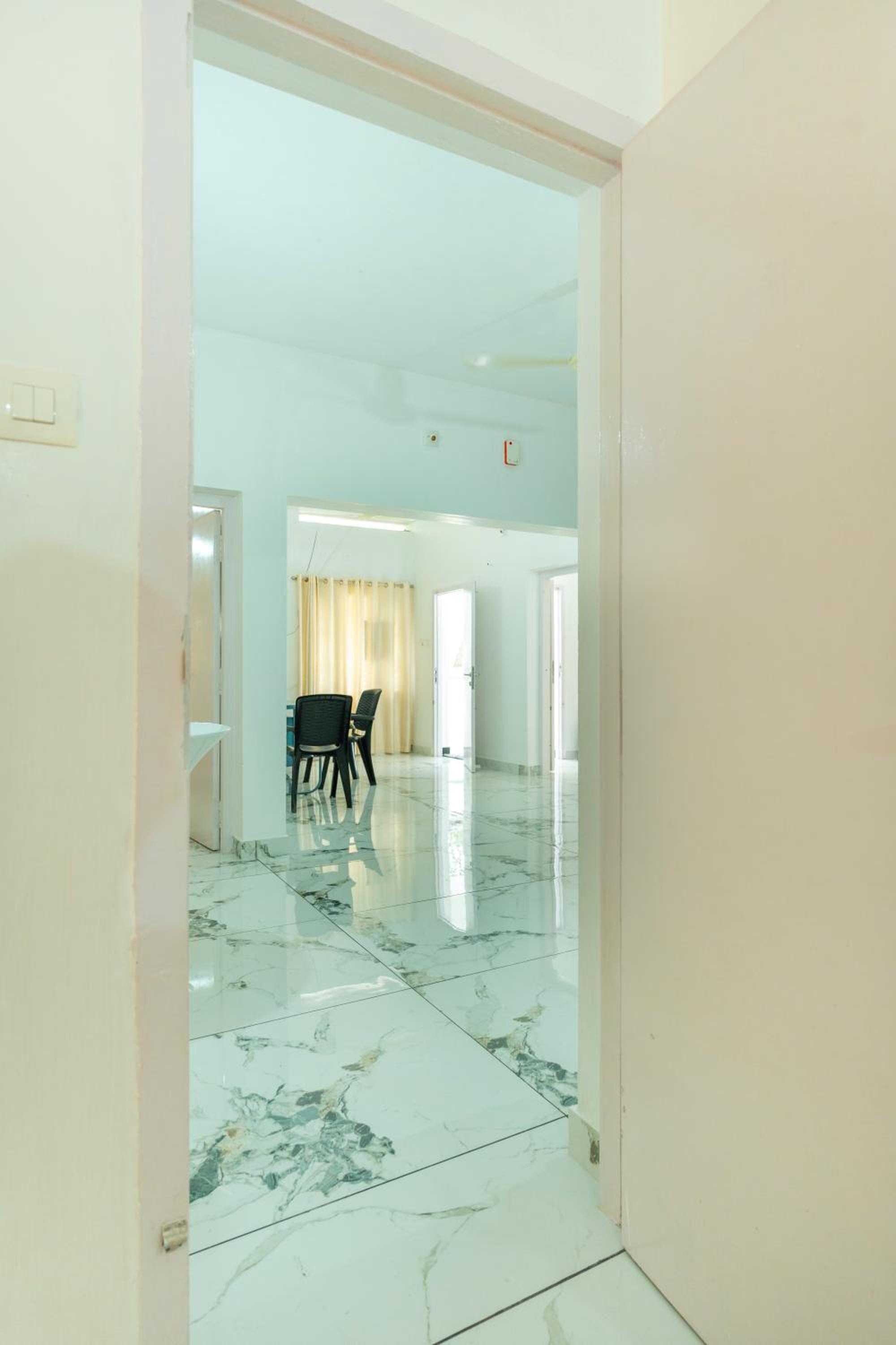 Deluxe Double or Twin Room - Photo 16