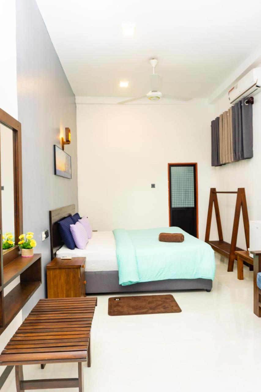 Budget Double Room photo 3
