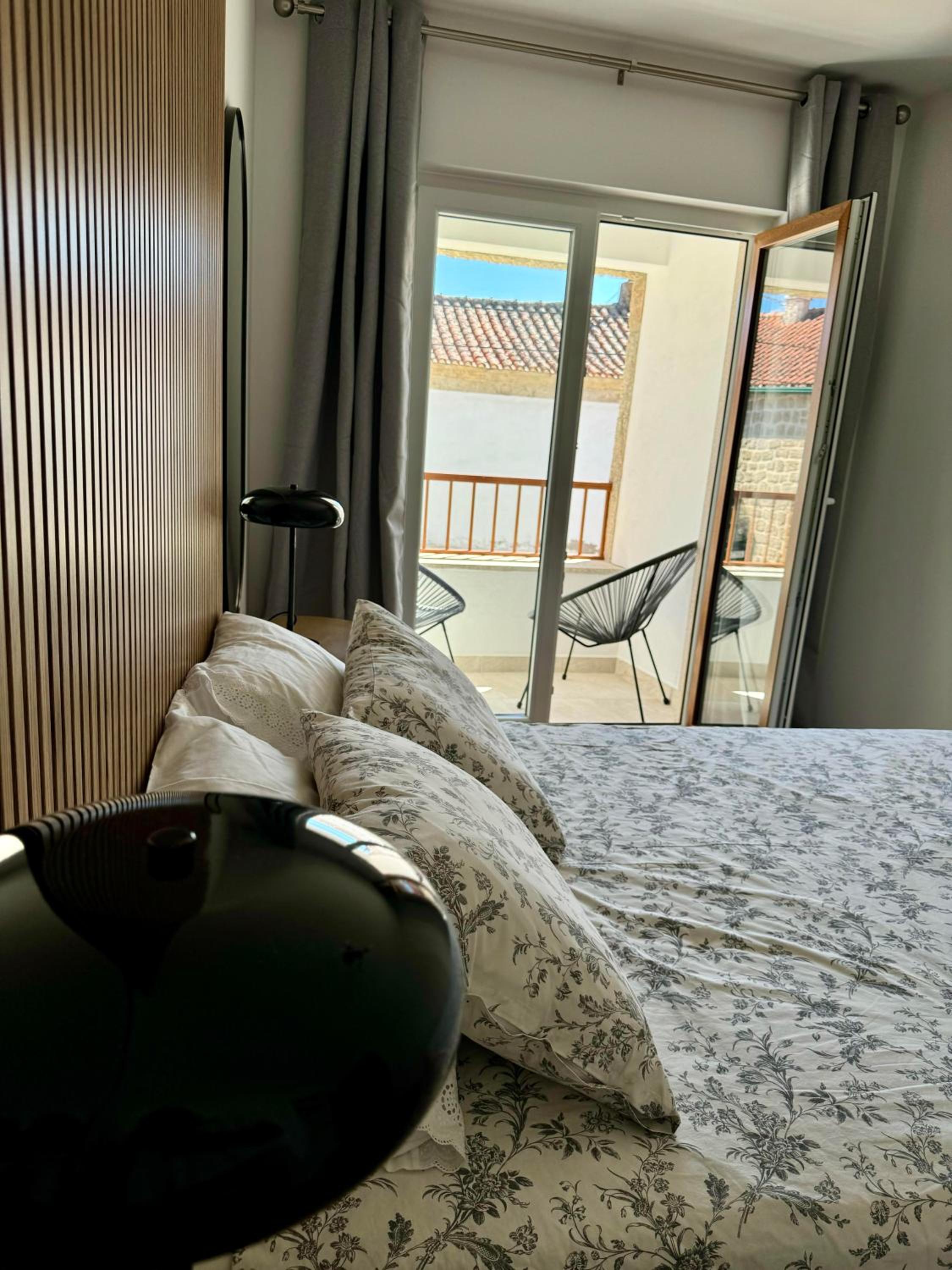One-Bedroom House photo 1
