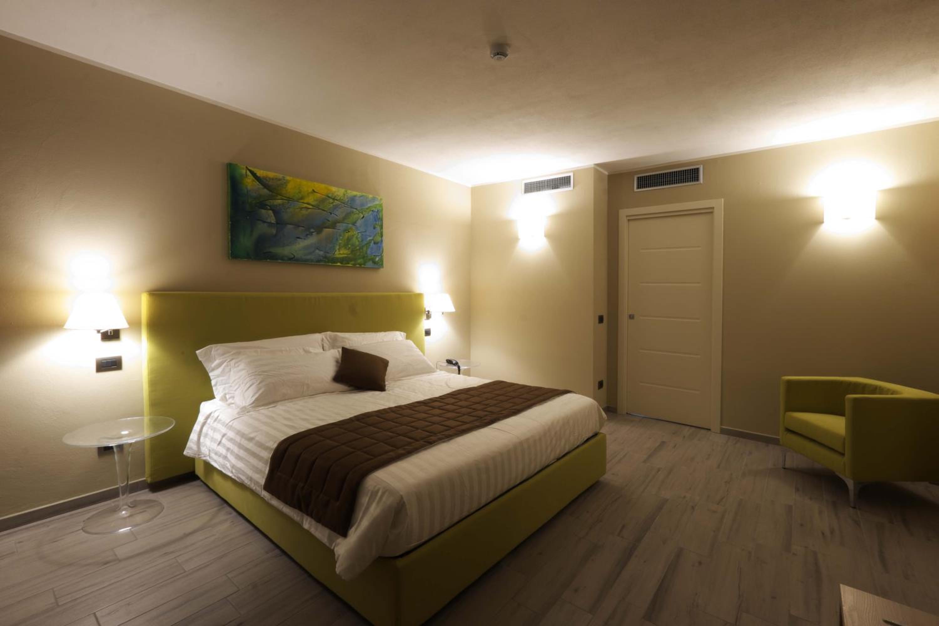 Suite photo 1