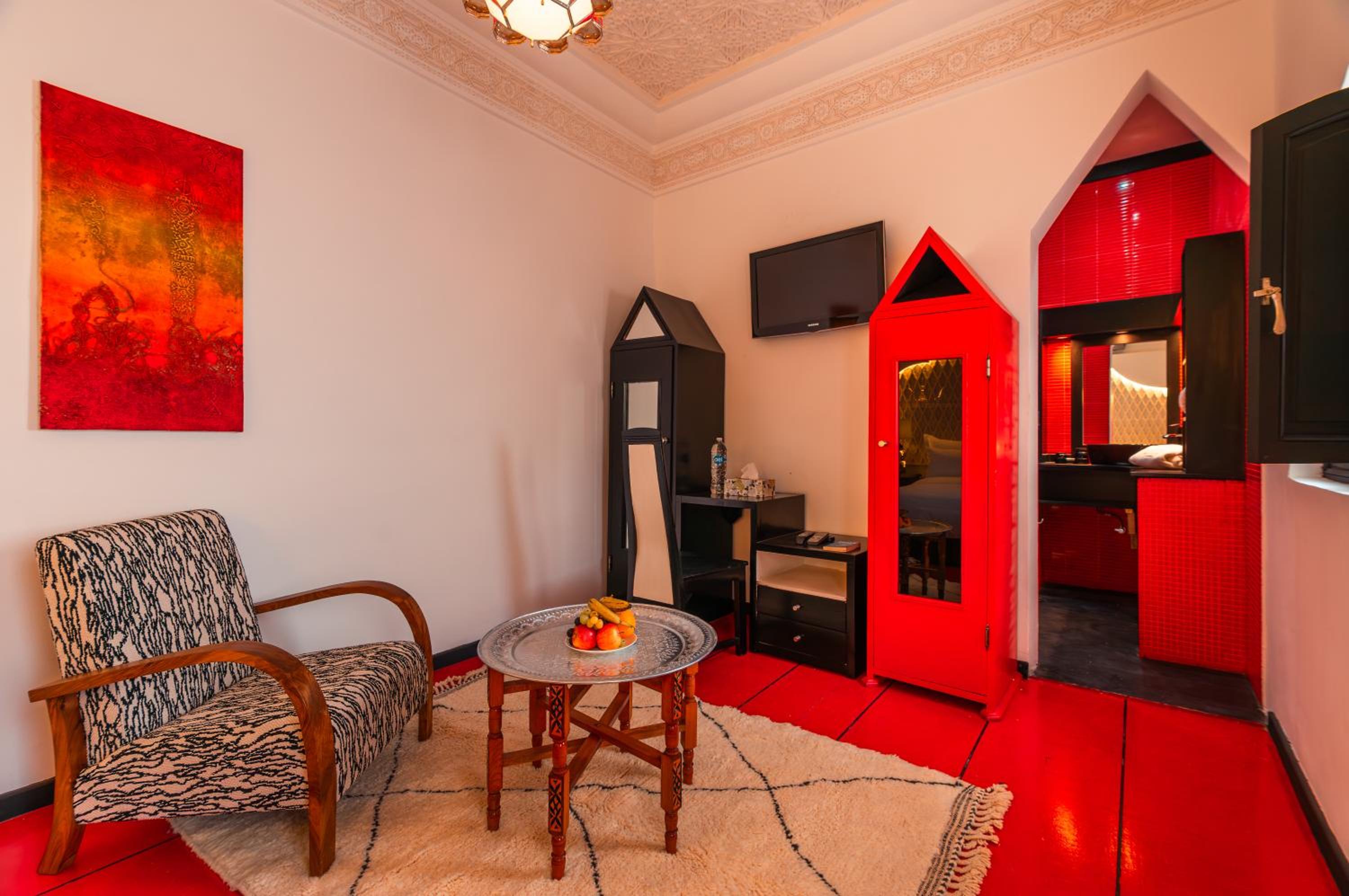 Standard Double Room - Photo 2