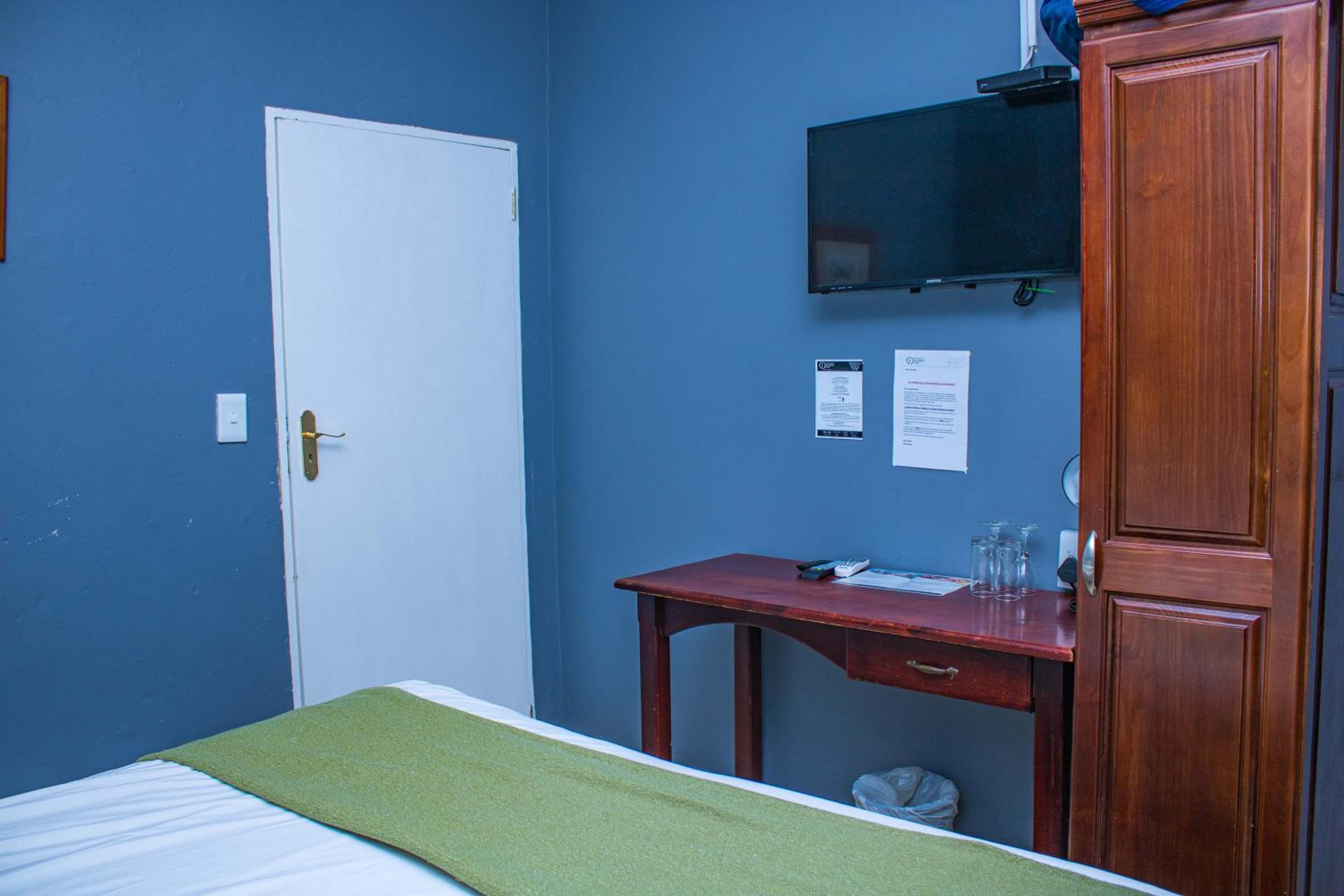 Self-catering Double Room - Photo 76