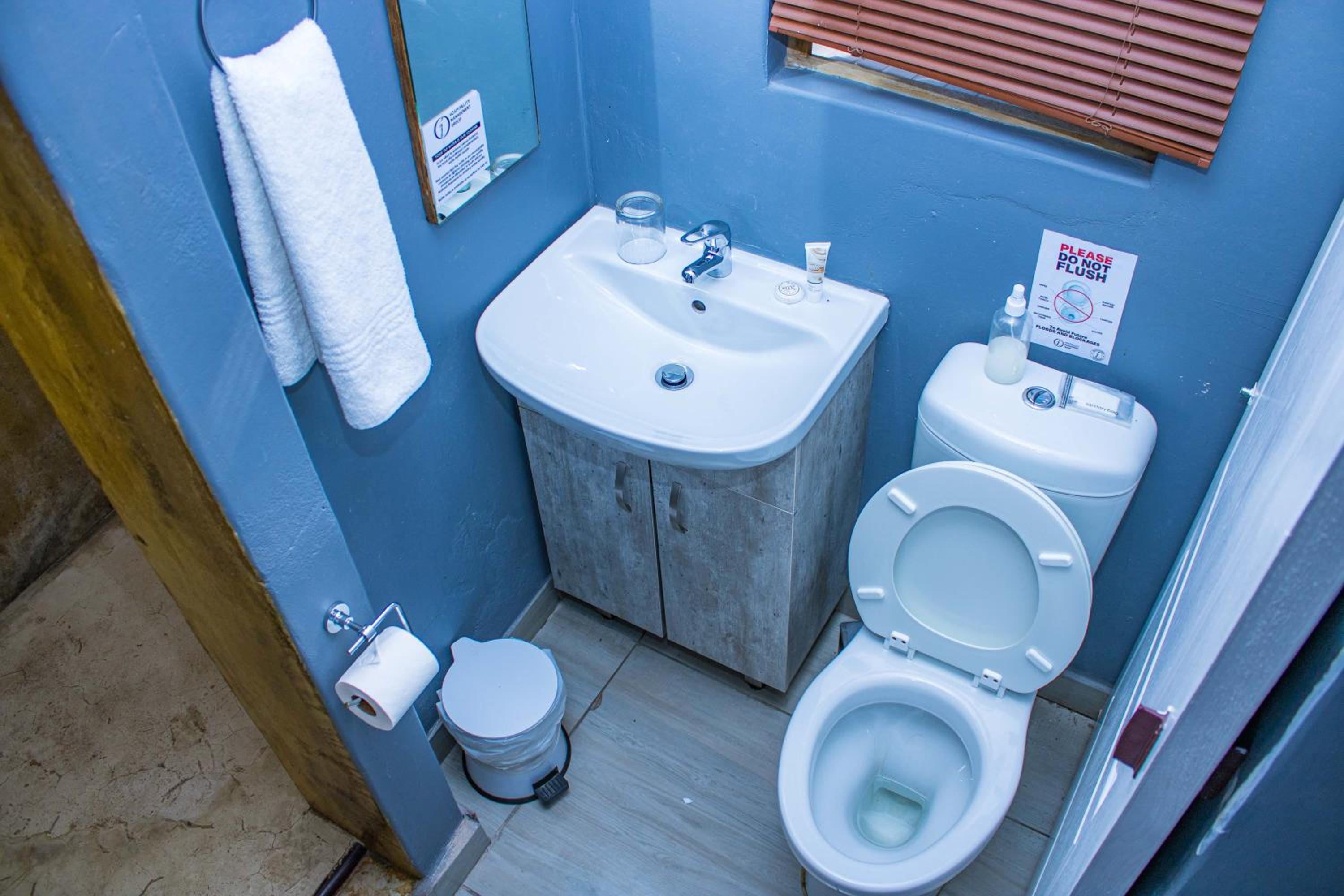 Self-catering Double Room - Photo 15
