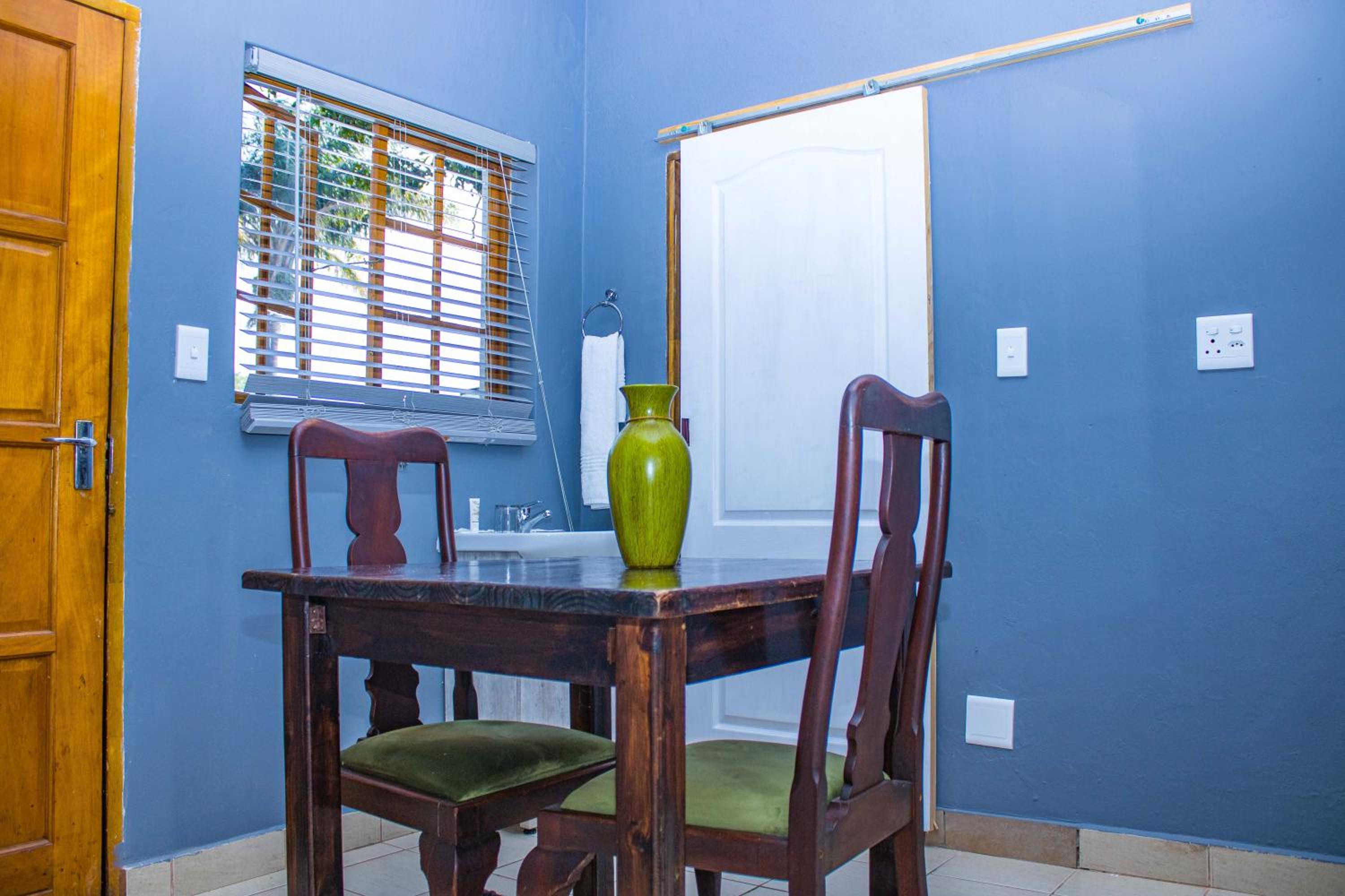 Self-catering Double Room - Photo 38