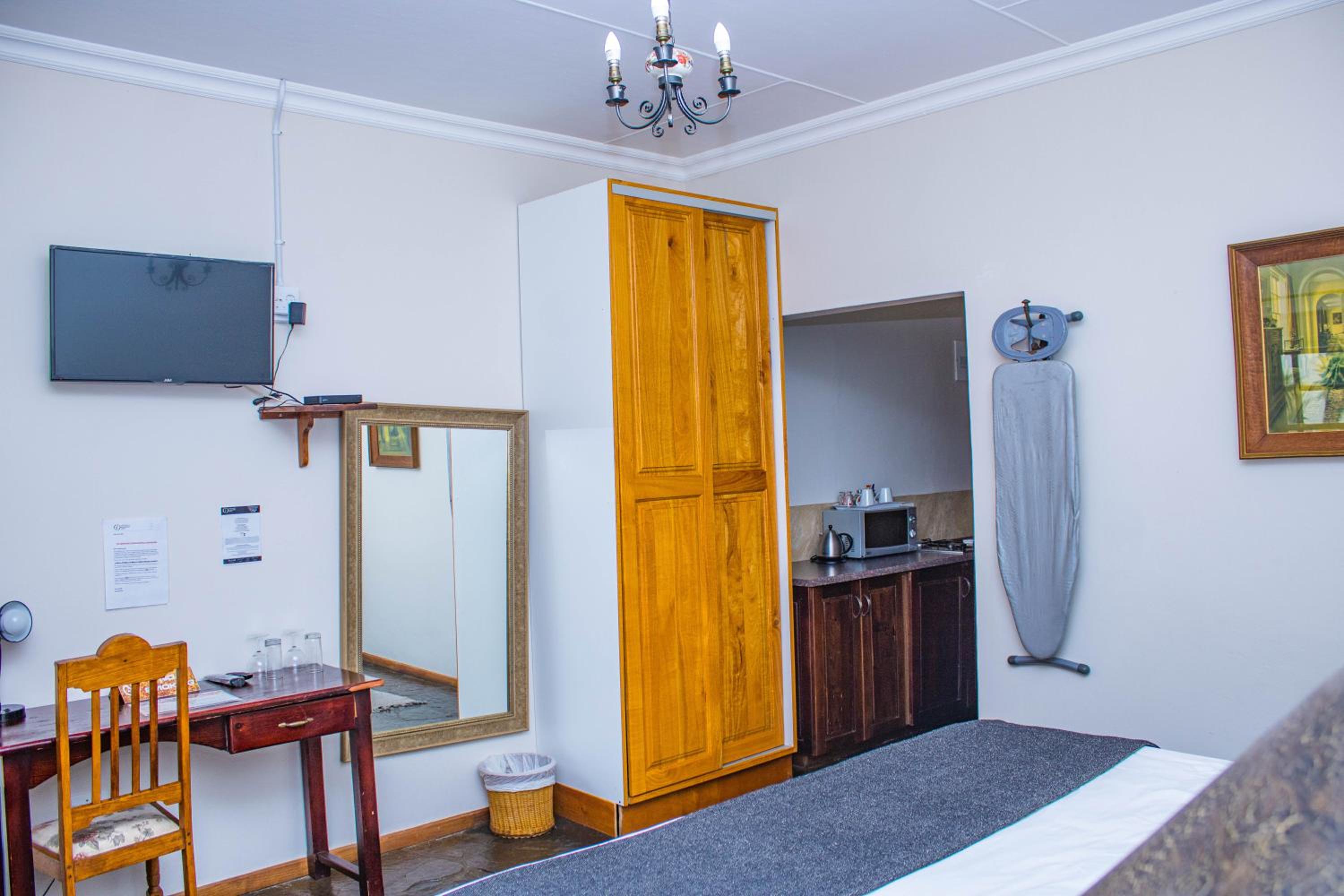 Self-catering Double Room - Photo 41