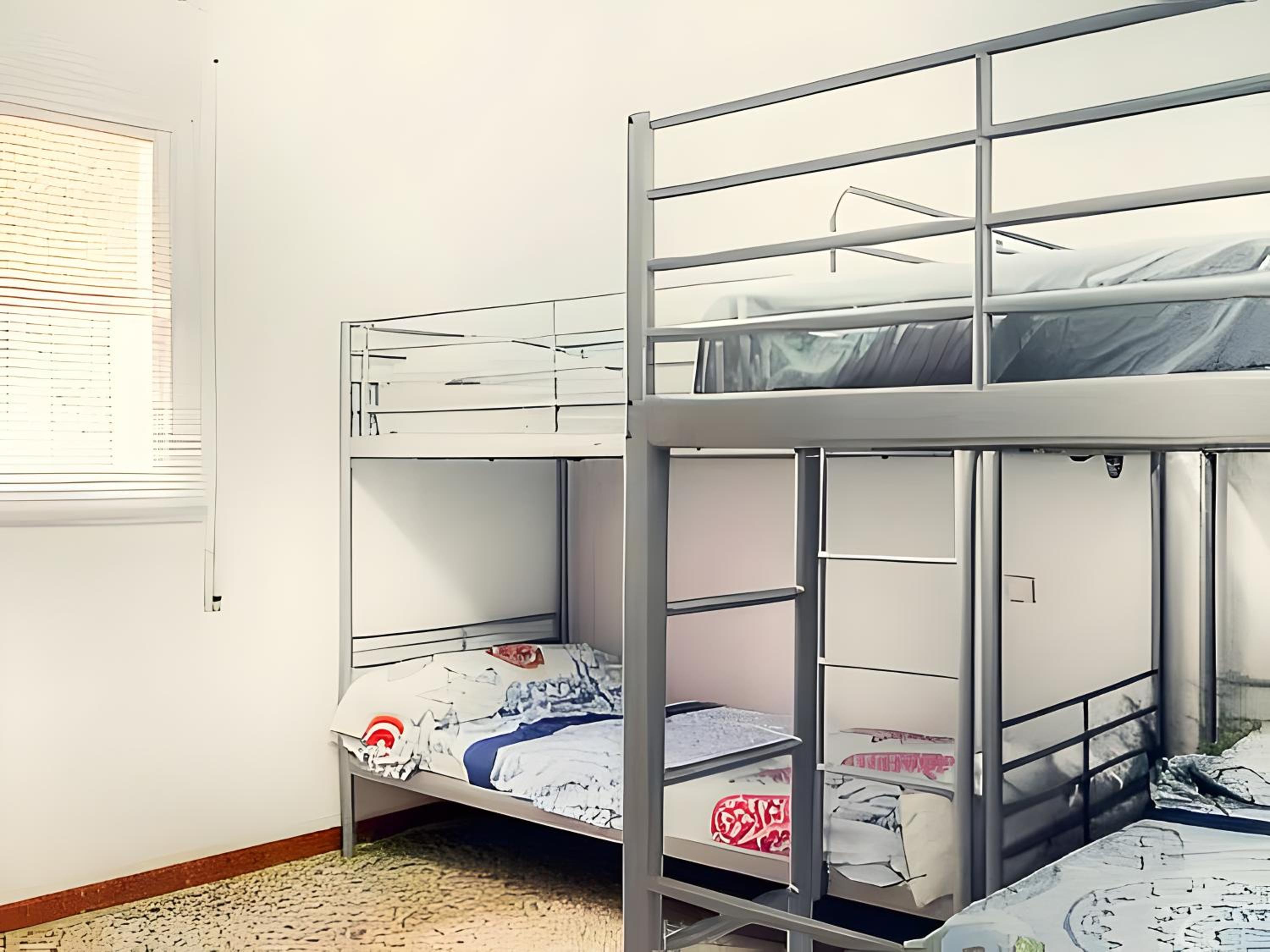 Casa de cuatro habitaciones