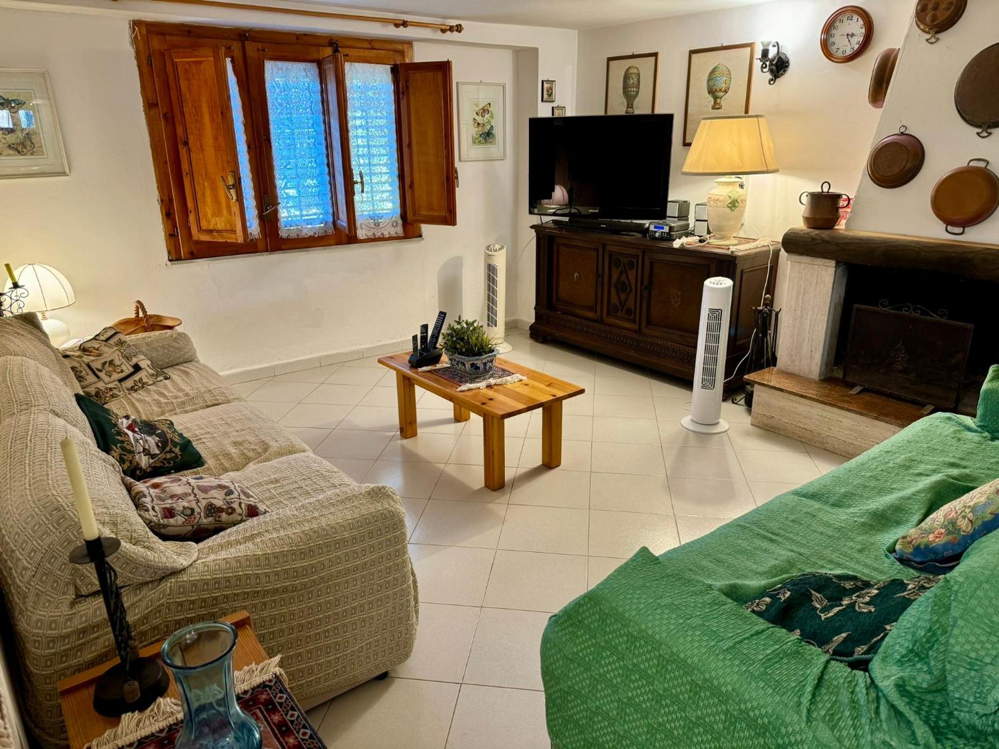 Two-Bedroom House photo 2