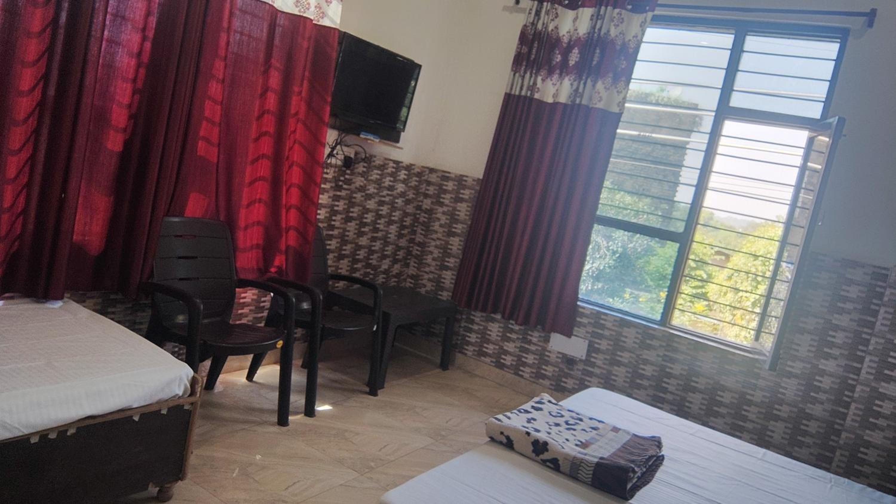 Triple Room With View photo 3