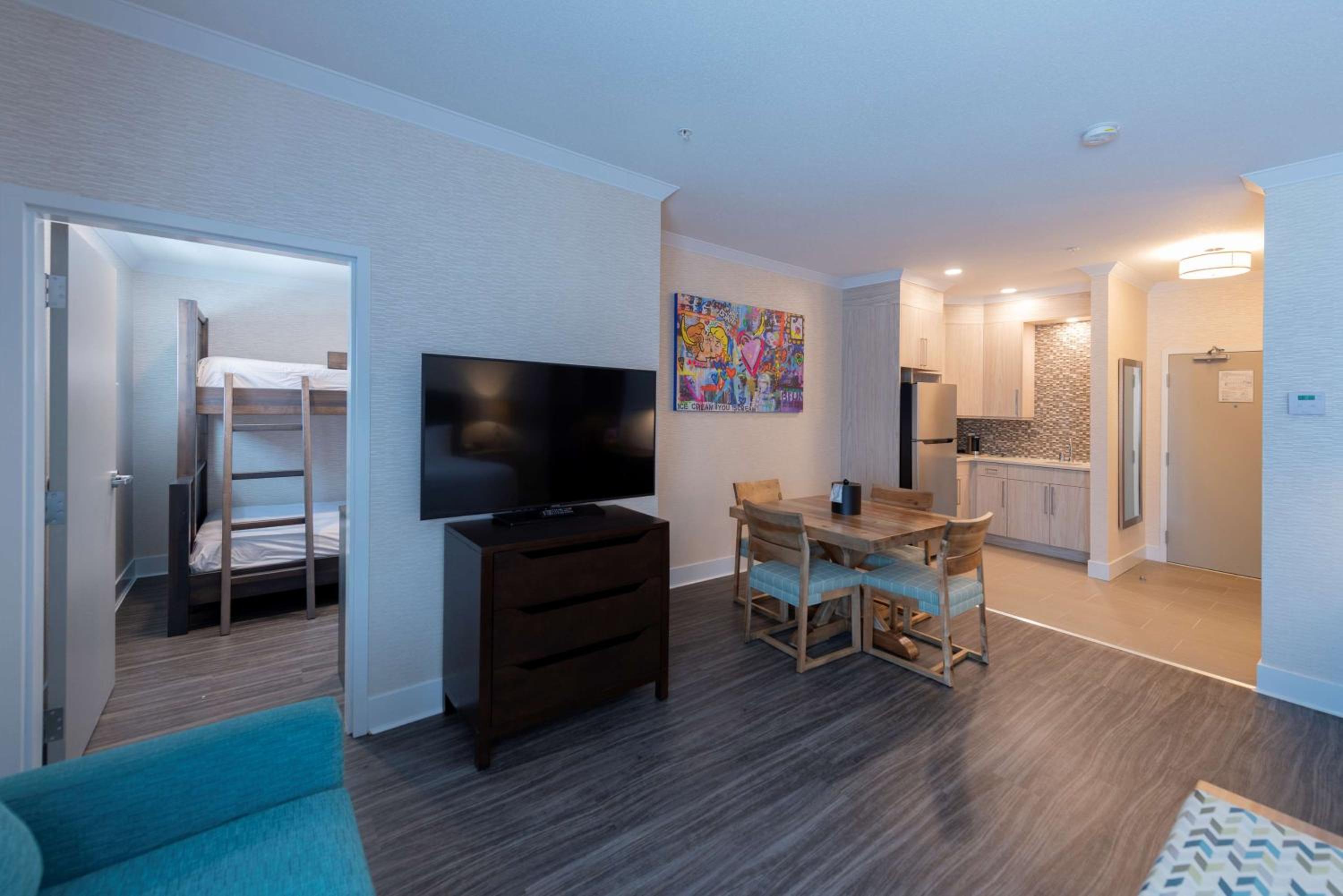 Family Room photo 2