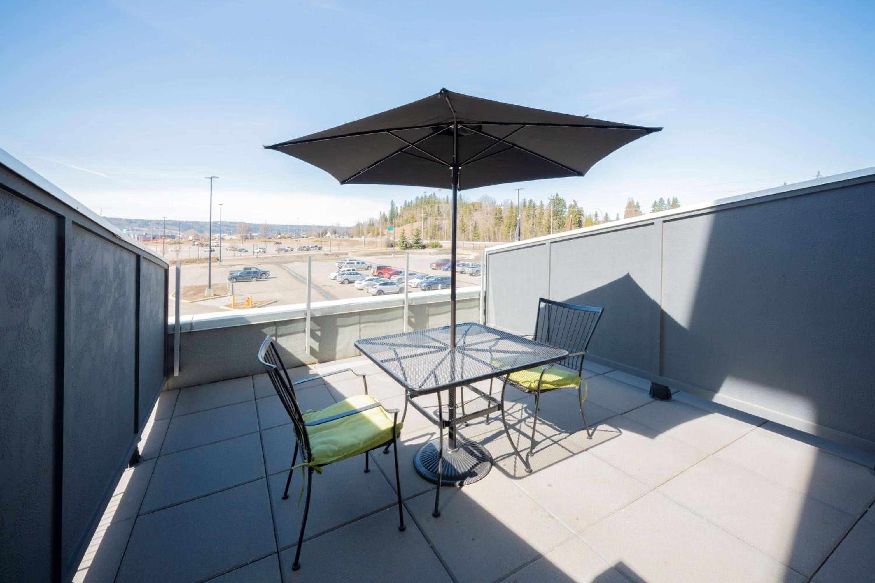 King Room with Sofabed and Balcony photo 3