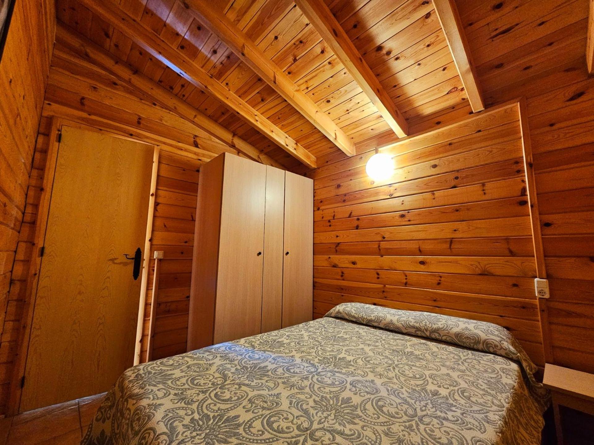 One-Bedroom Bungalow photo 3