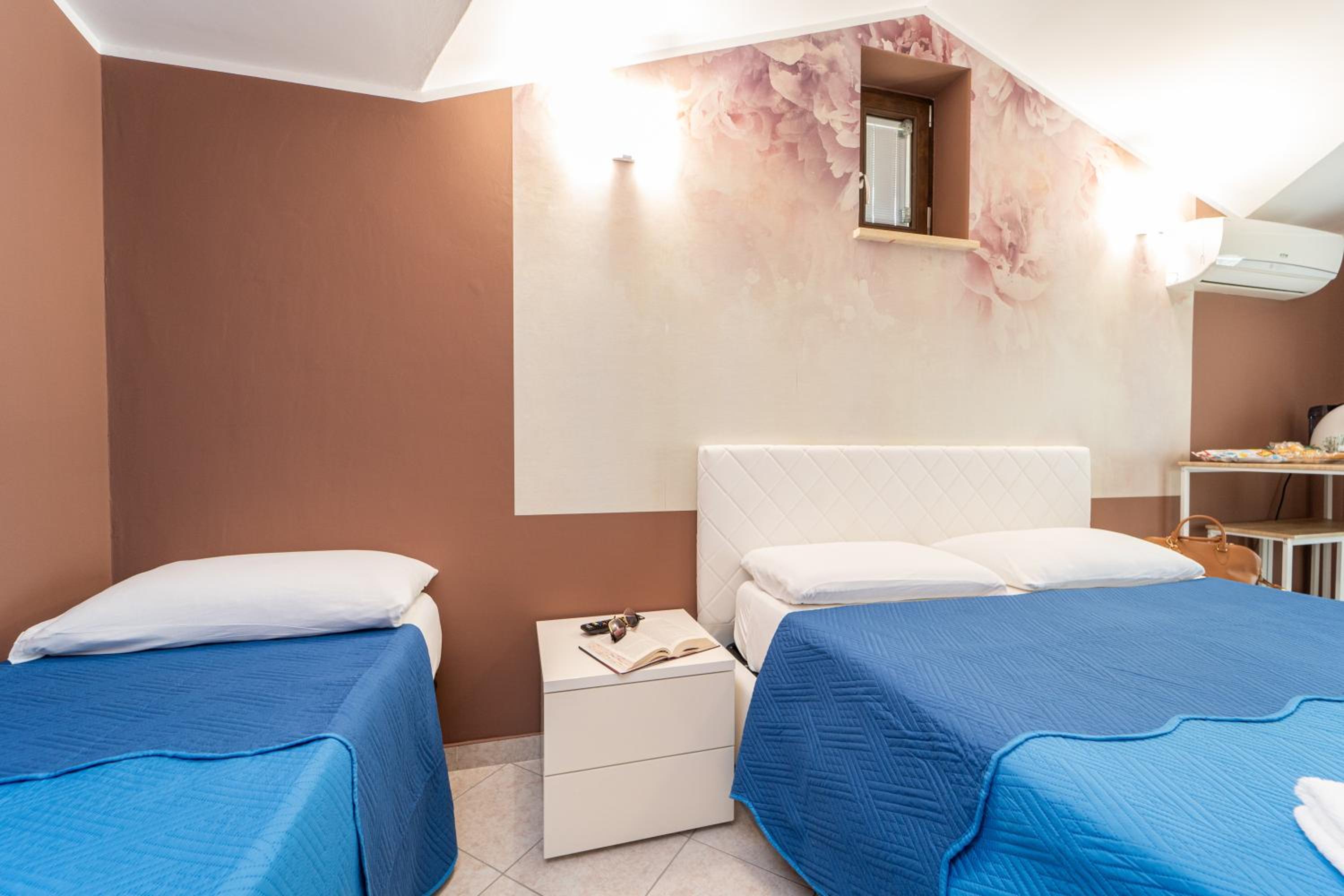 Comfort Triple Room - Photo 3