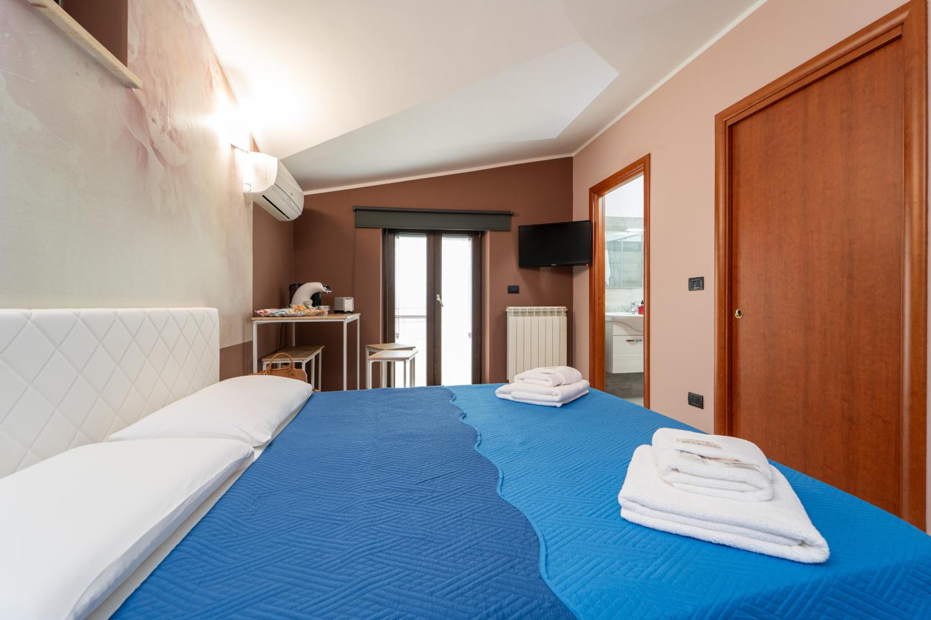 Comfort Triple Room - Photo 4