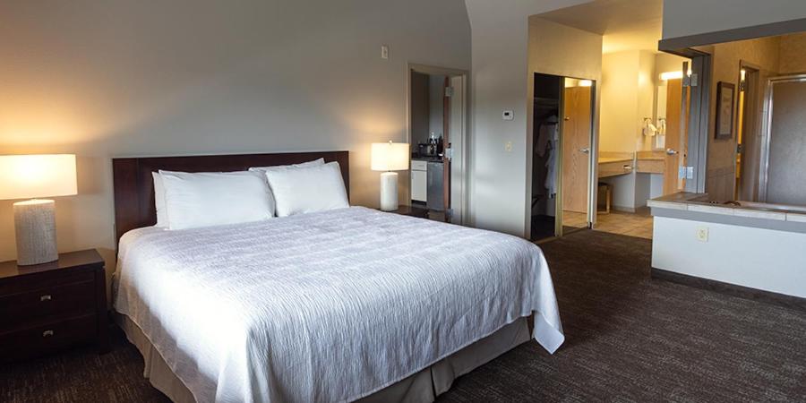 Deluxe Suite photo 2