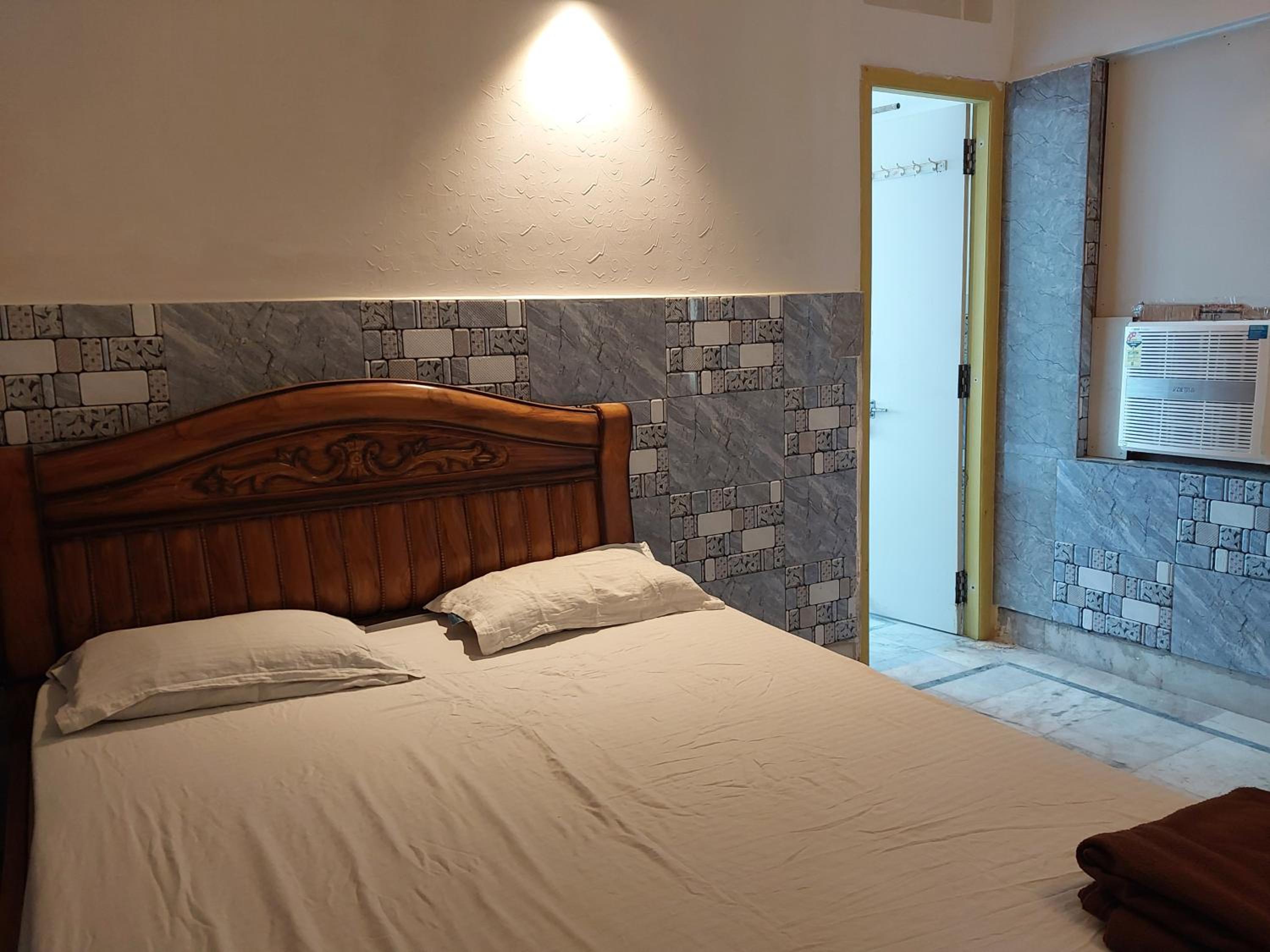 Deluxe Double or Twin Room with Sea View photo 1