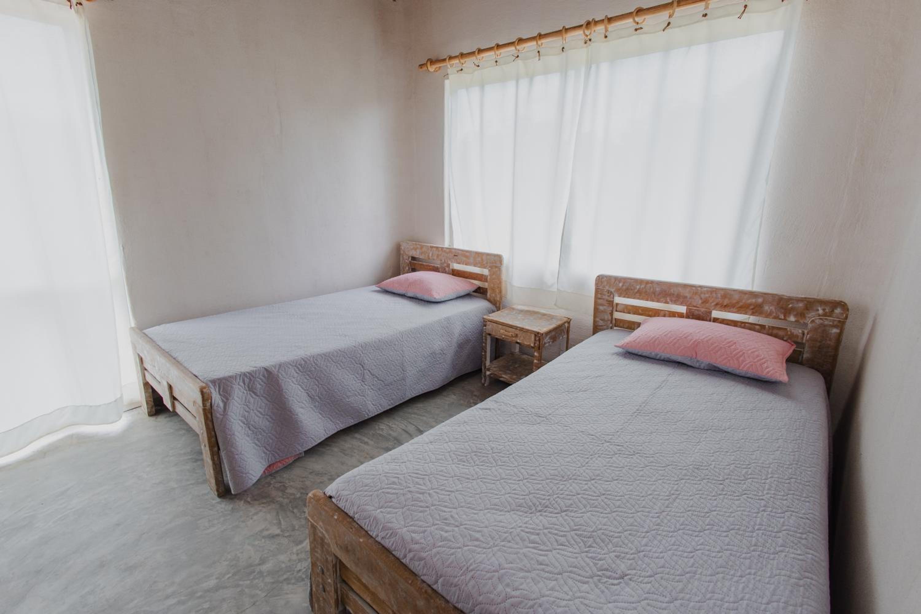 Two-Bedroom Apartment with View photo 2