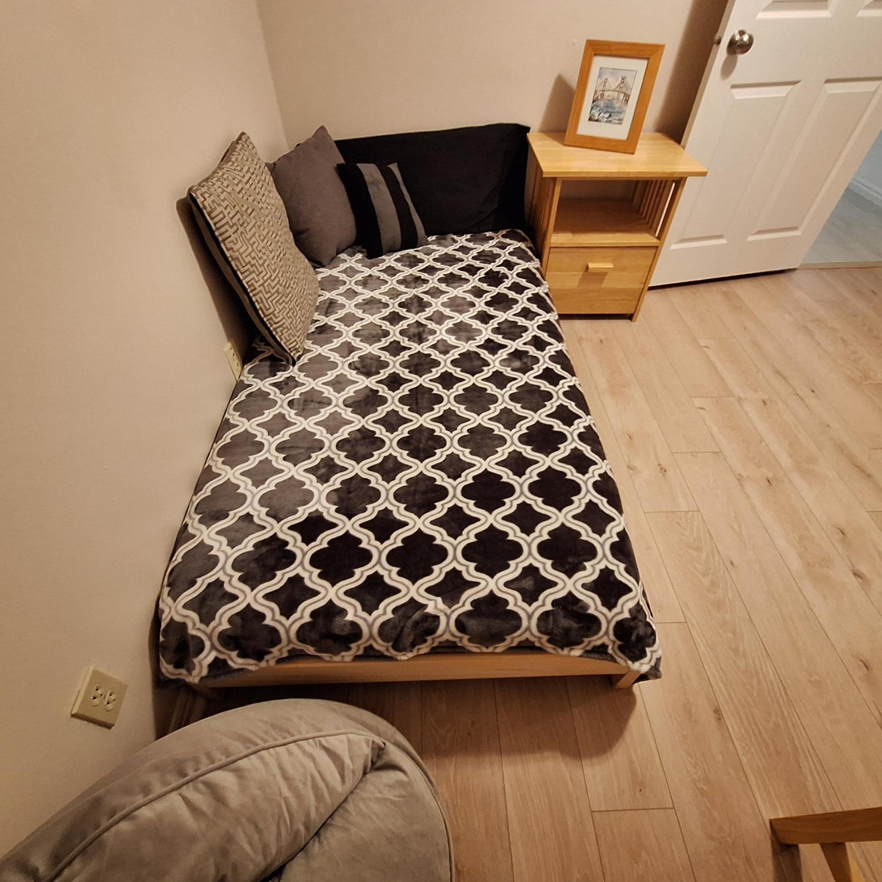 Three-Bedroom Apartment photo 1