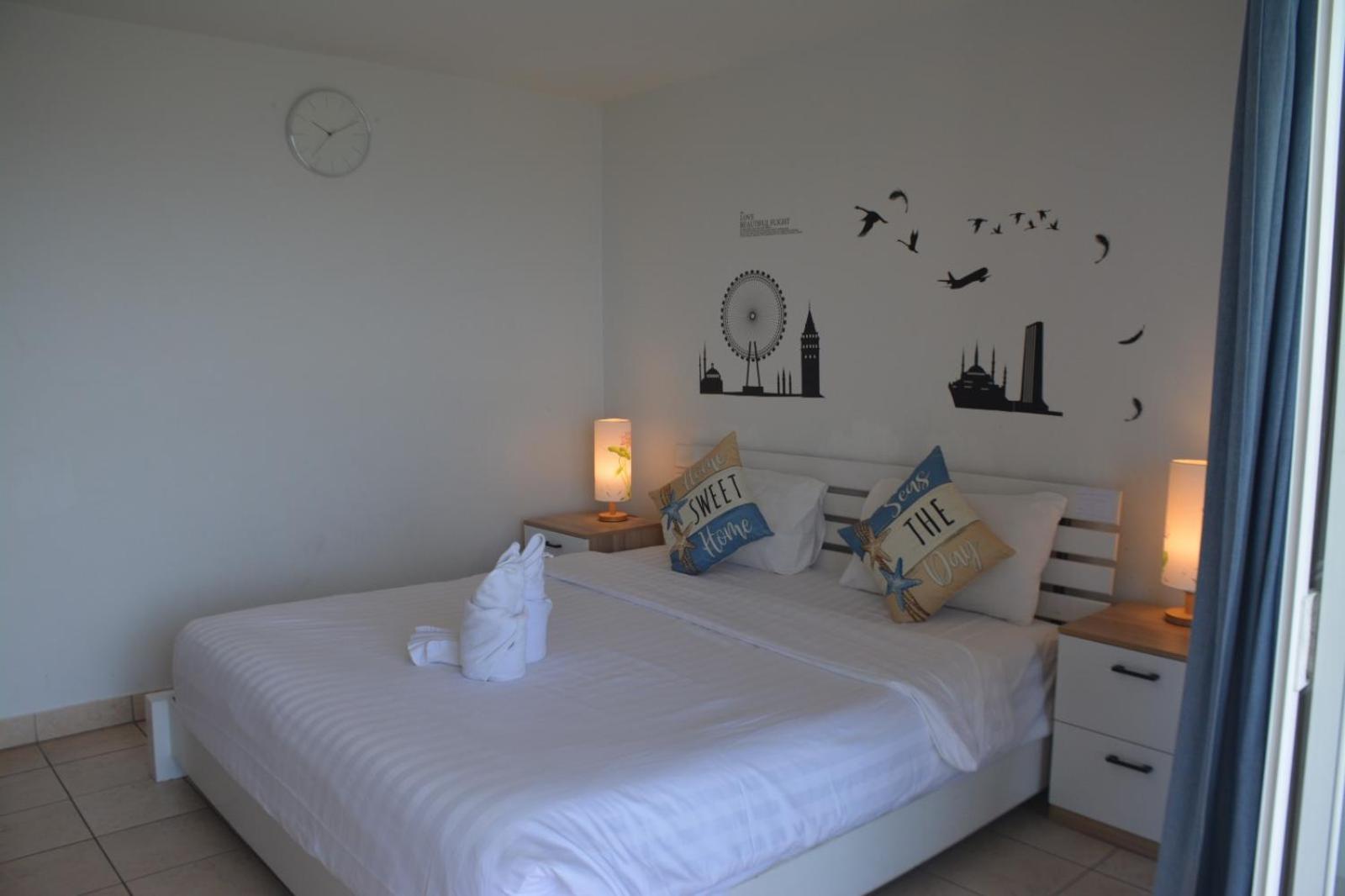 Studio with Sea View - Photo 21