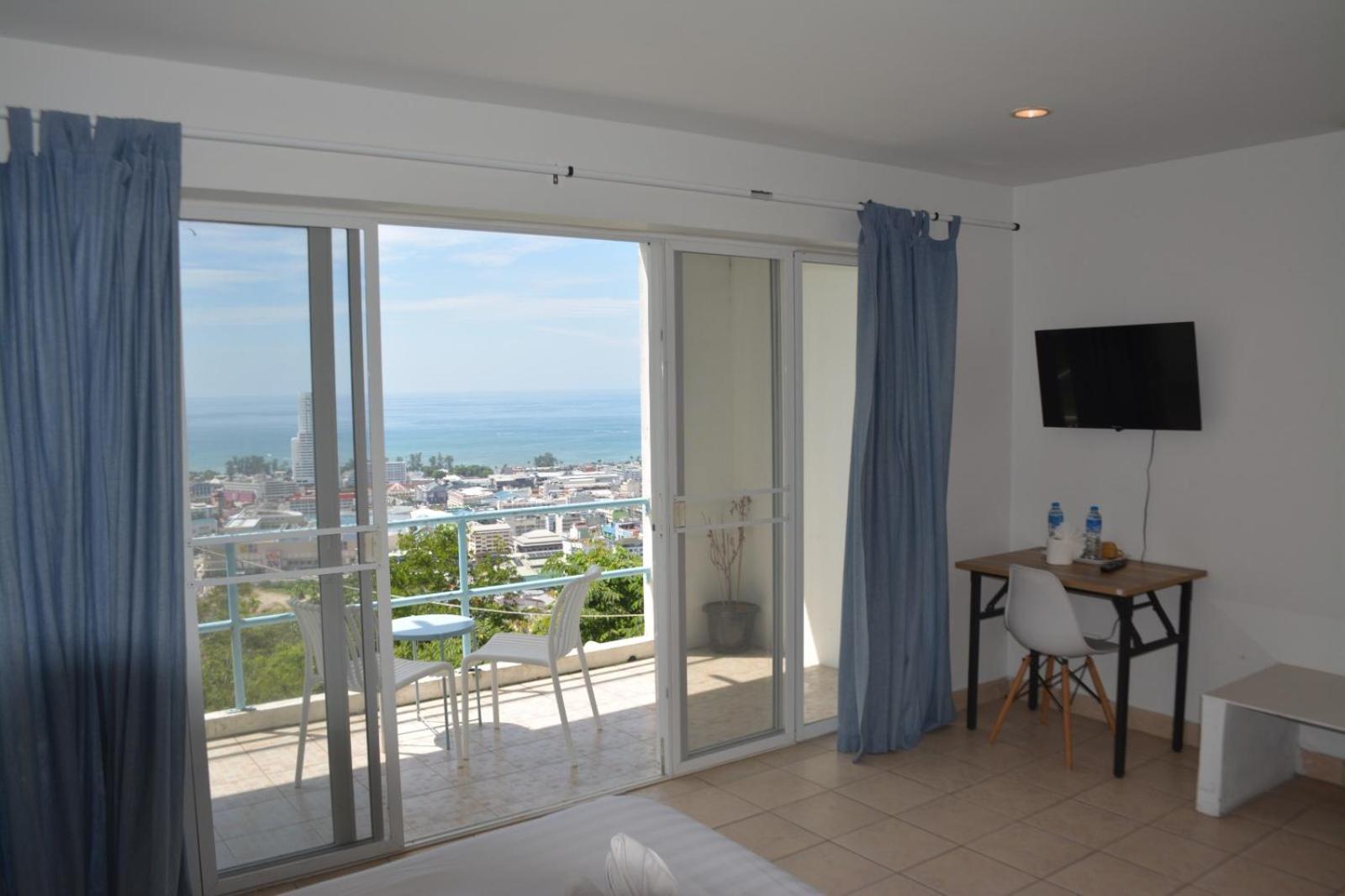 Studio with Sea View - Photo 8