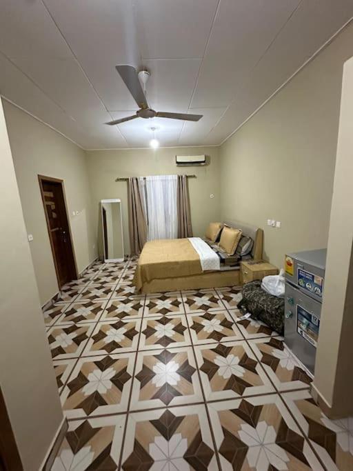 Two-Bedroom House photo 3