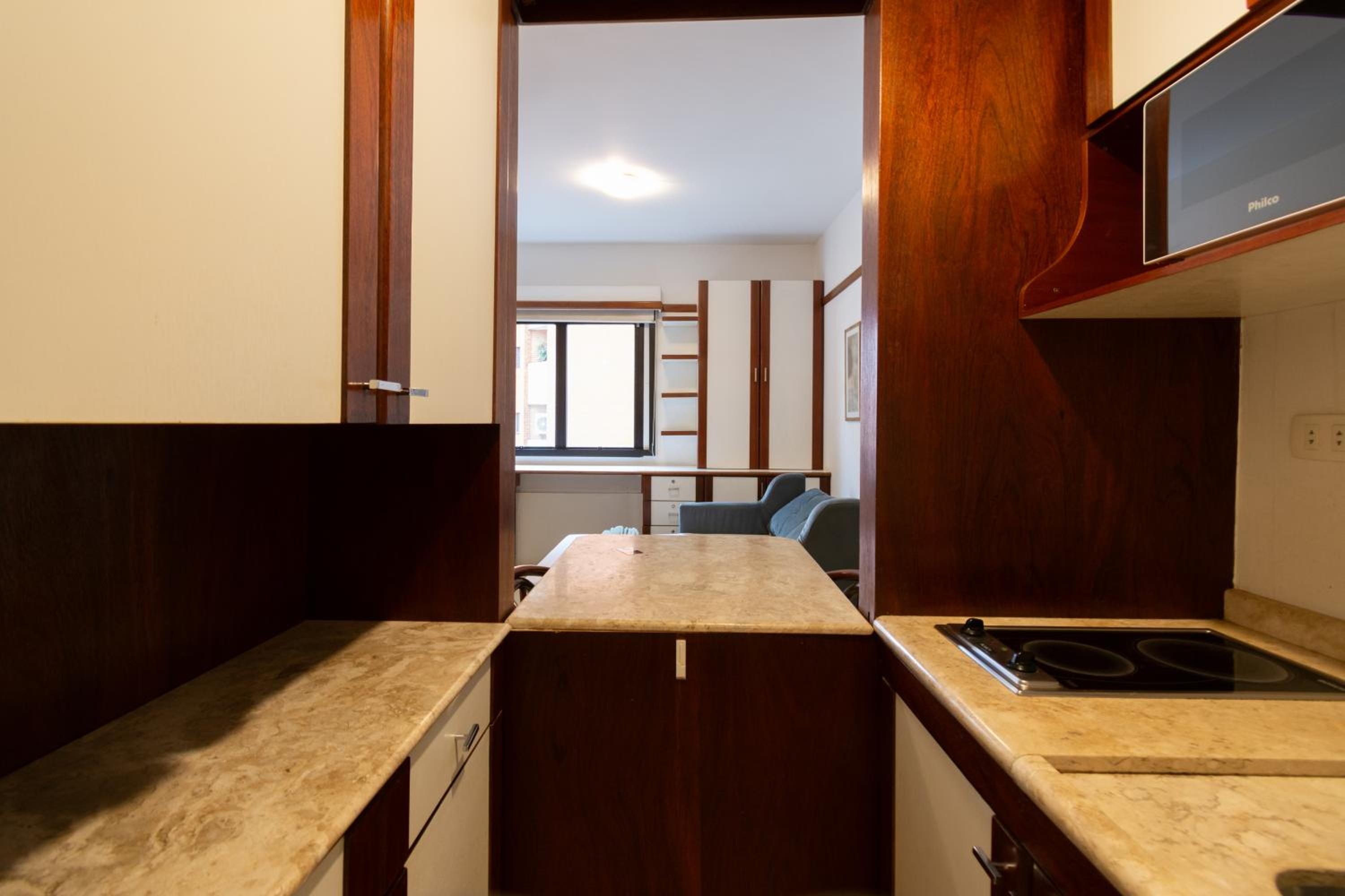 One-Bedroom Apartment - Photo 12