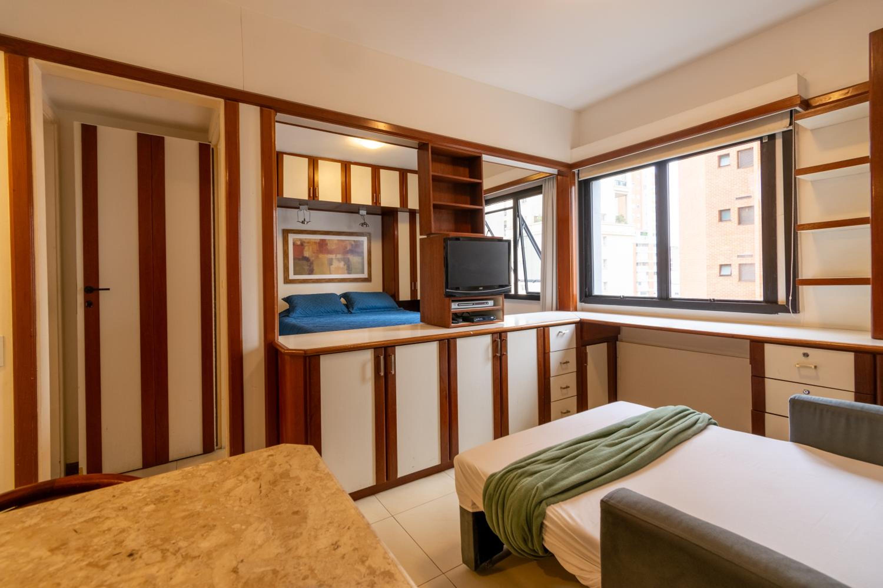 One-Bedroom Apartment - Photo 13