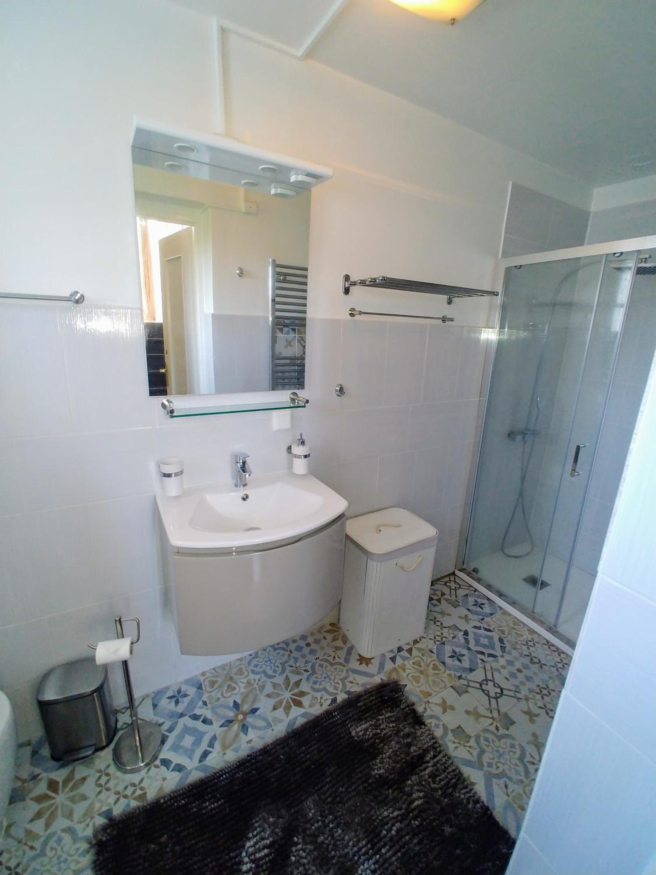 Three-Bedroom Villa photo 3