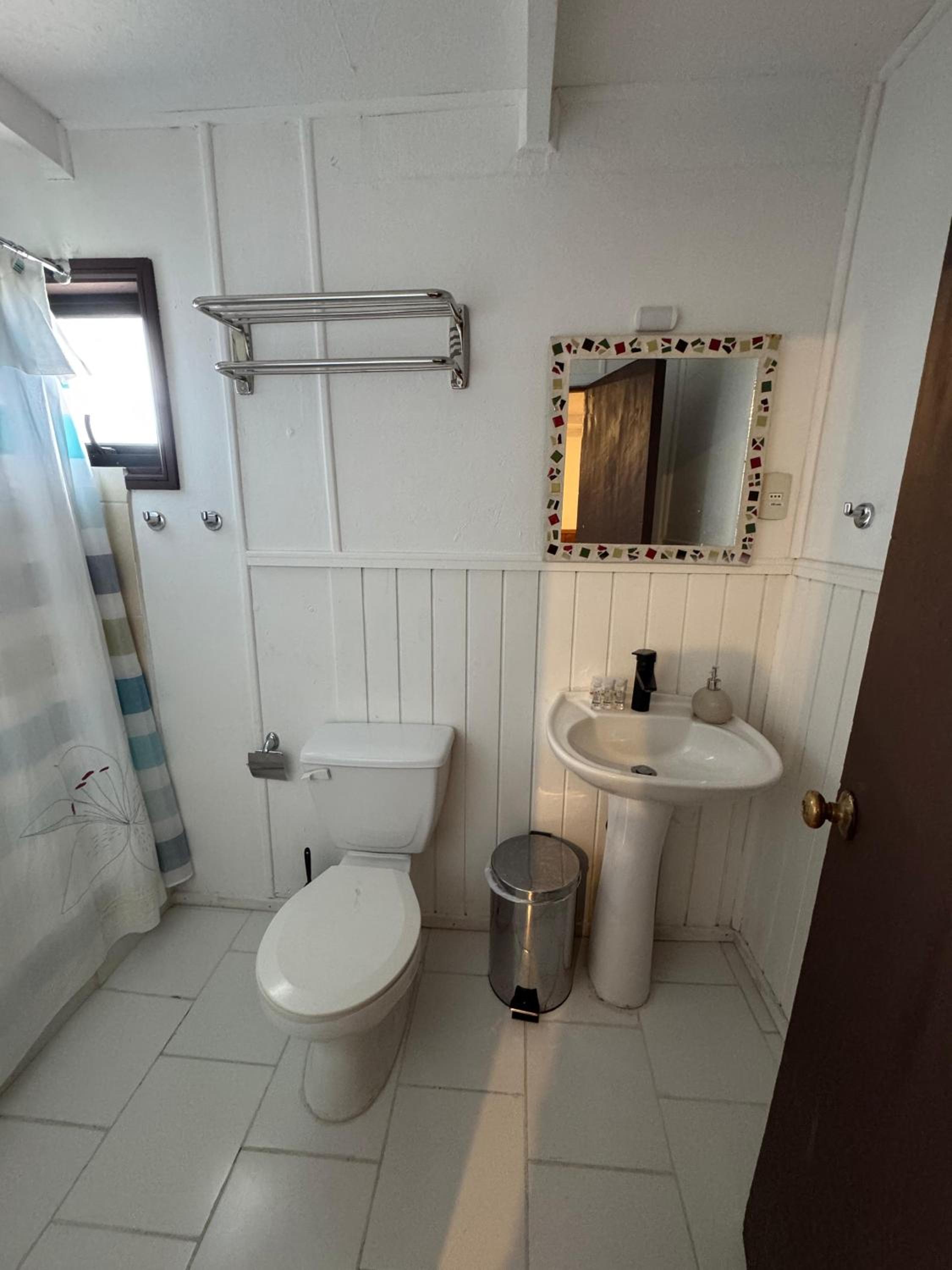 Triple Room with Private Bathroom photo 3