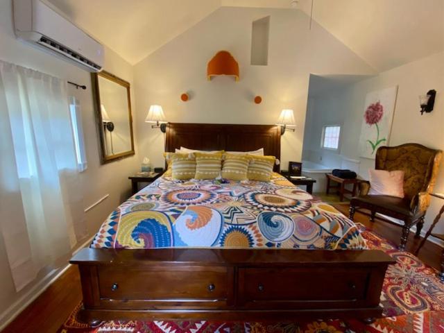 King Suite with Spa Bath