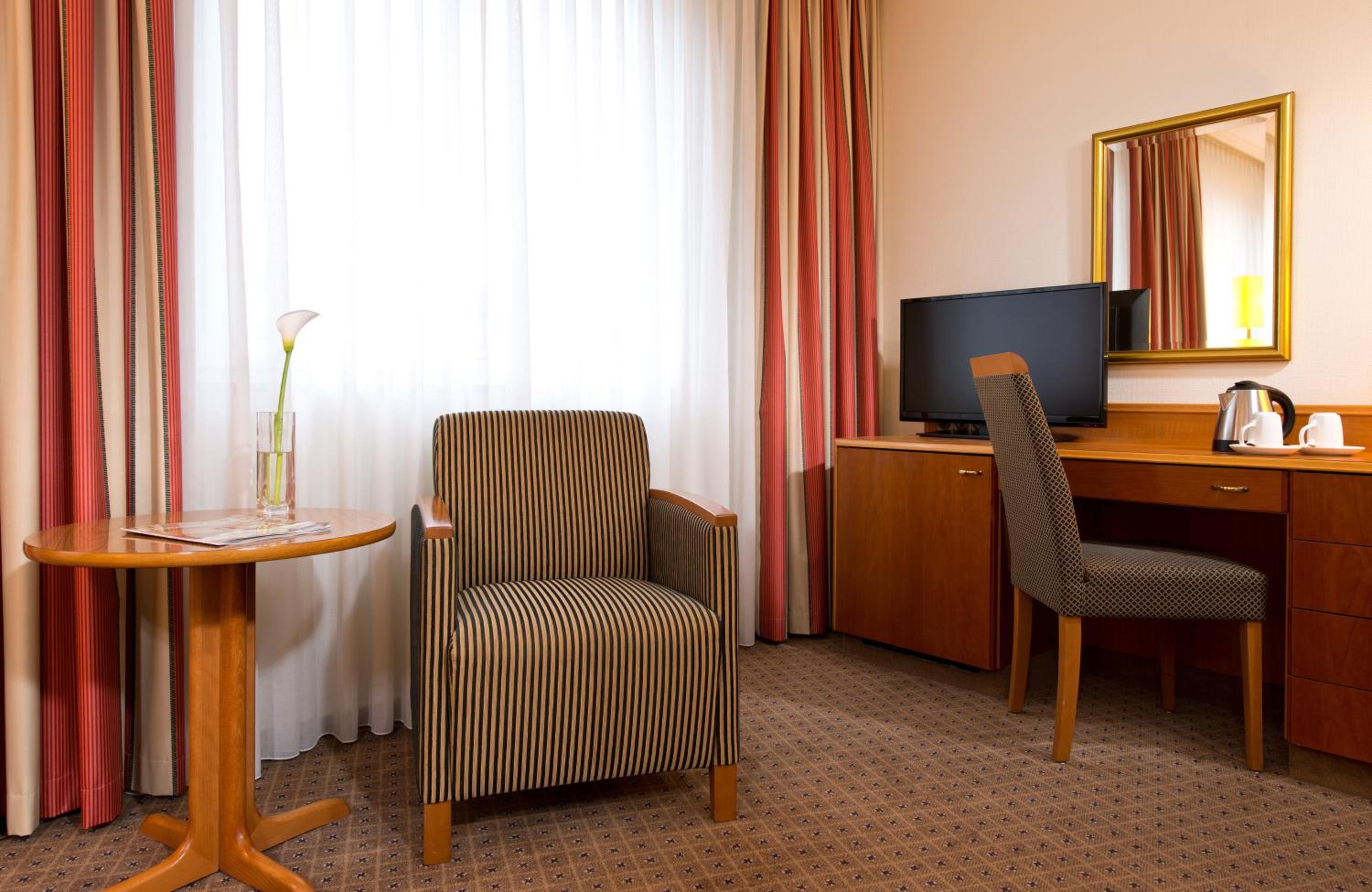Comfort Double or Twin Room - Photo 12