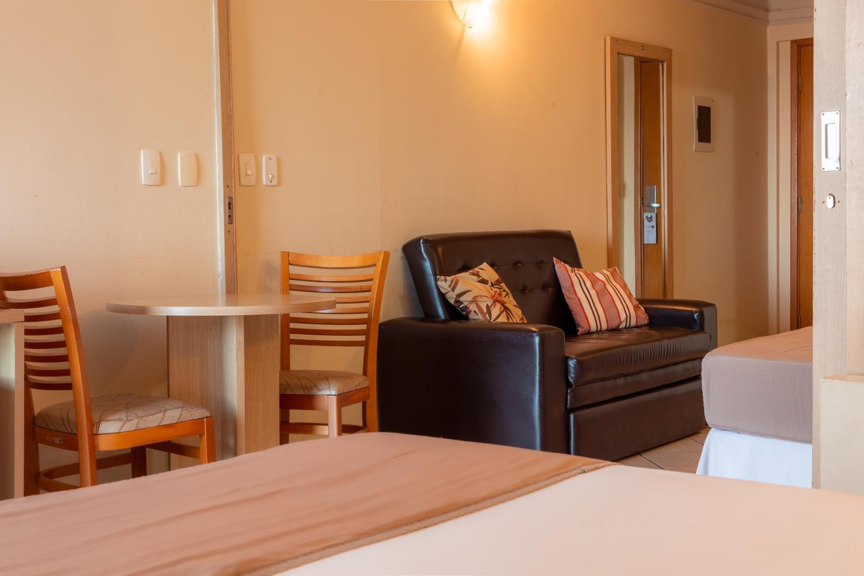 Rede Andrade Comfort — Quadruple Room