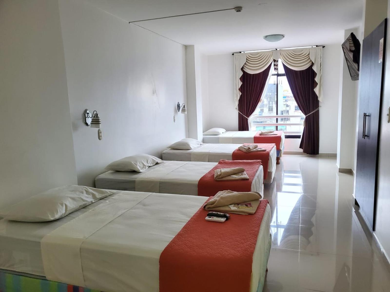 Superior Quadruple Room photo 2