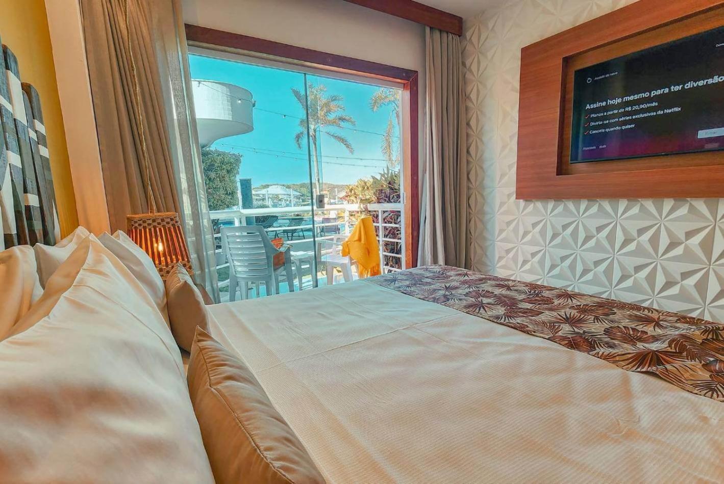 Suite with Hot Tub