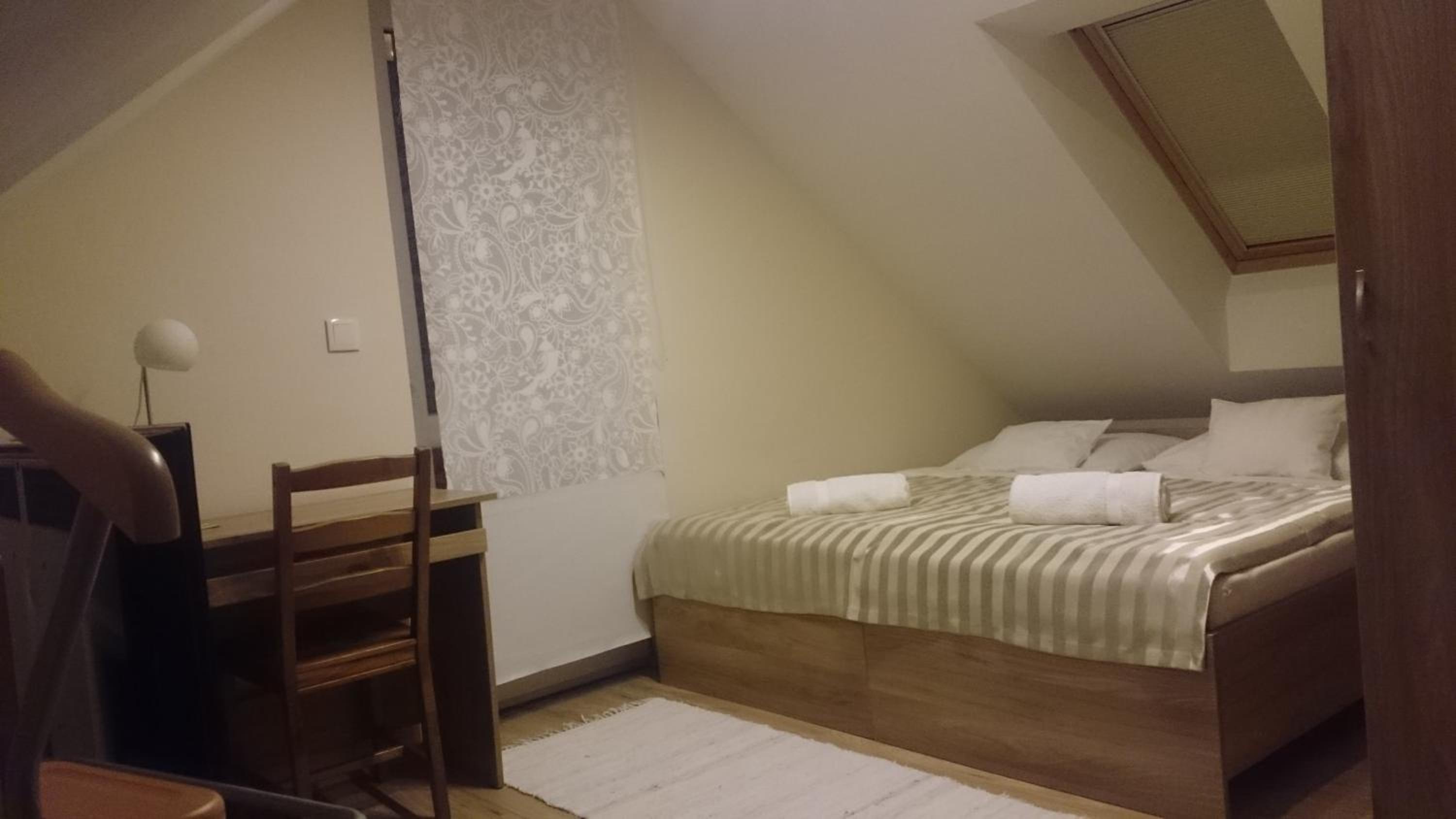 Double or Twin Room with Bathroom
