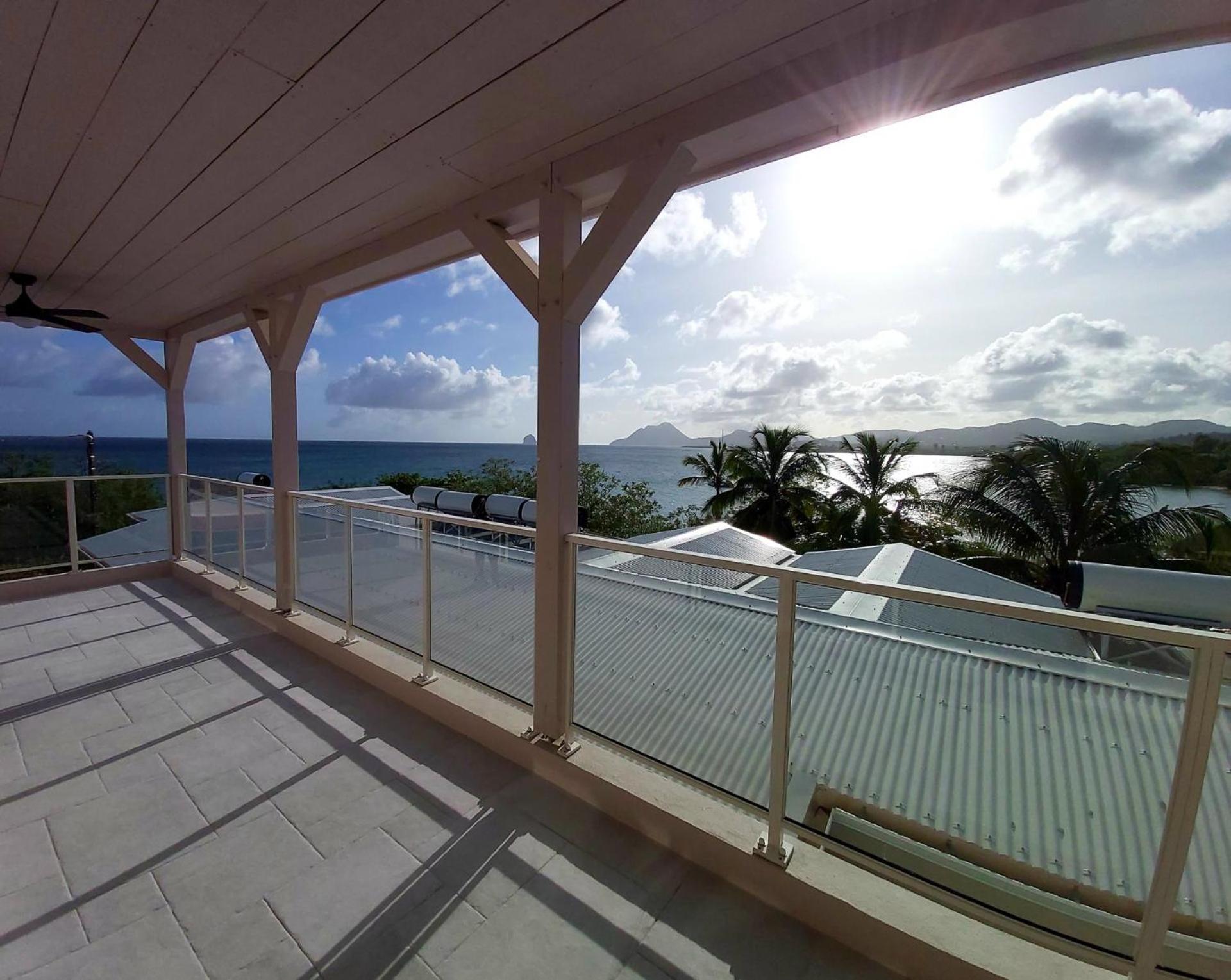 Balcony & Terrace