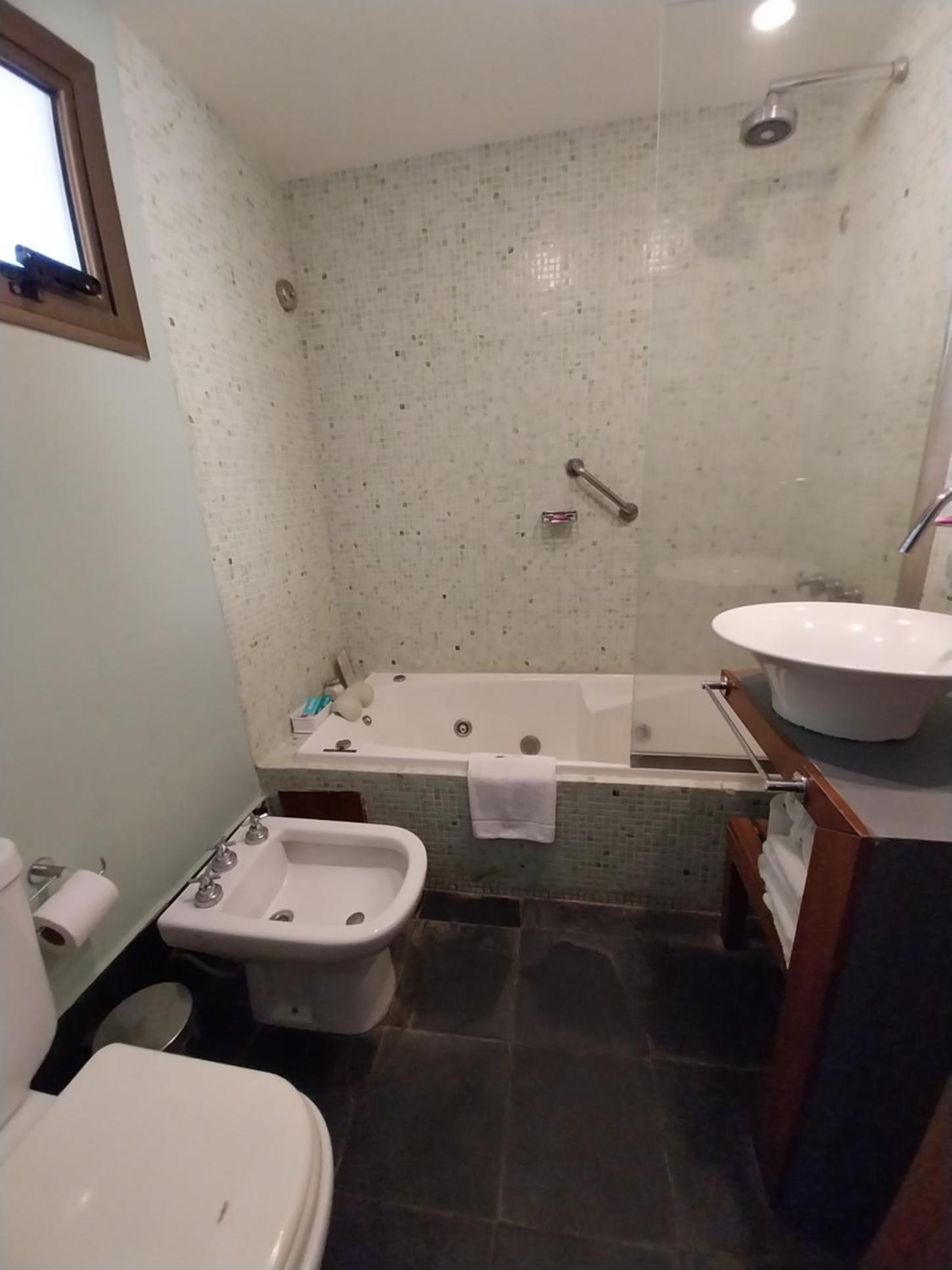 Apartment (2 Adults) photo 2